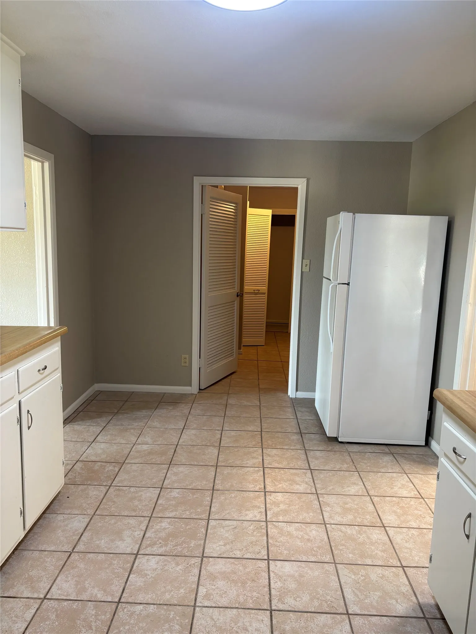Single Family Residence For Rent in Wise County , 7342 Fm 1810, Chico, Texas 76431, 3 Bedroom, 2 Bathroom, 2 Garage spaces, 2,199 Sqft, built in 1962, mls#21381910, Real Estate Agent in Chico, Homes For Rent in Wise county, Homes For Rent in Chico, Realtor in Chico Texas, Real Estate Brokerage Independent Realty Texas, Luminita Cordes Realtor