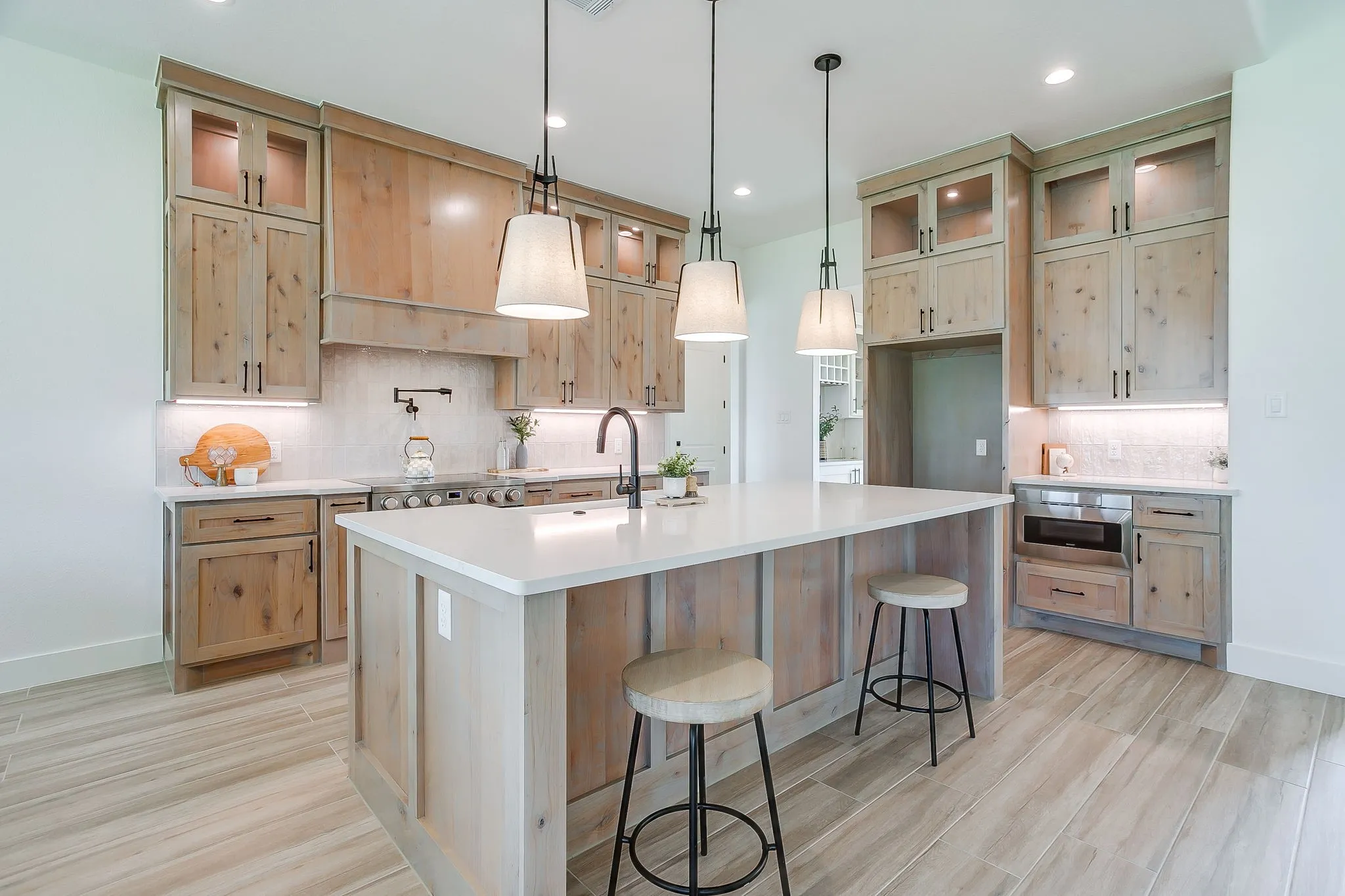 Single Family Residence For Sale in Parker County , 1038 Deer Island Court, Azle, Texas 76020, 4 Bedroom, 3 Bathroom, 2 Garage spaces, 2,591 Sqft, built in 2025, mls#21384608, Real Estate Agent in Azle, Homes For Sale in Parker county, Homes For Sale in Azle, Realtor in Azle Texas, Real Estate Brokerage Independent Realty Texas, Luminita Cordes Realtor