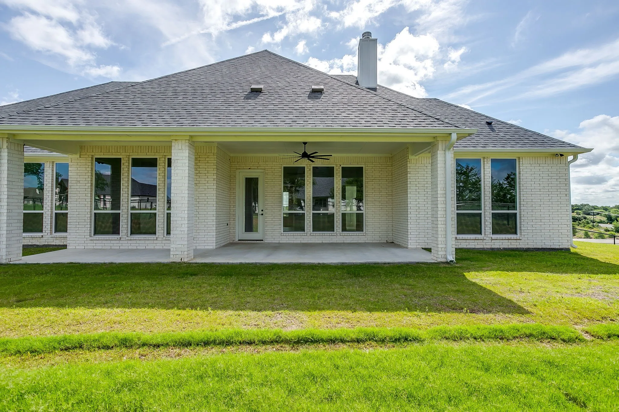 Single Family Residence For Sale in Parker County , 1038 Deer Island Court, Azle, Texas 76020, 4 Bedroom, 3 Bathroom, 2 Garage spaces, 2,591 Sqft, built in 2025, mls#21384608, Real Estate Agent in Azle, Homes For Sale in Parker county, Homes For Sale in Azle, Realtor in Azle Texas, Real Estate Brokerage Independent Realty Texas, Luminita Cordes Realtor