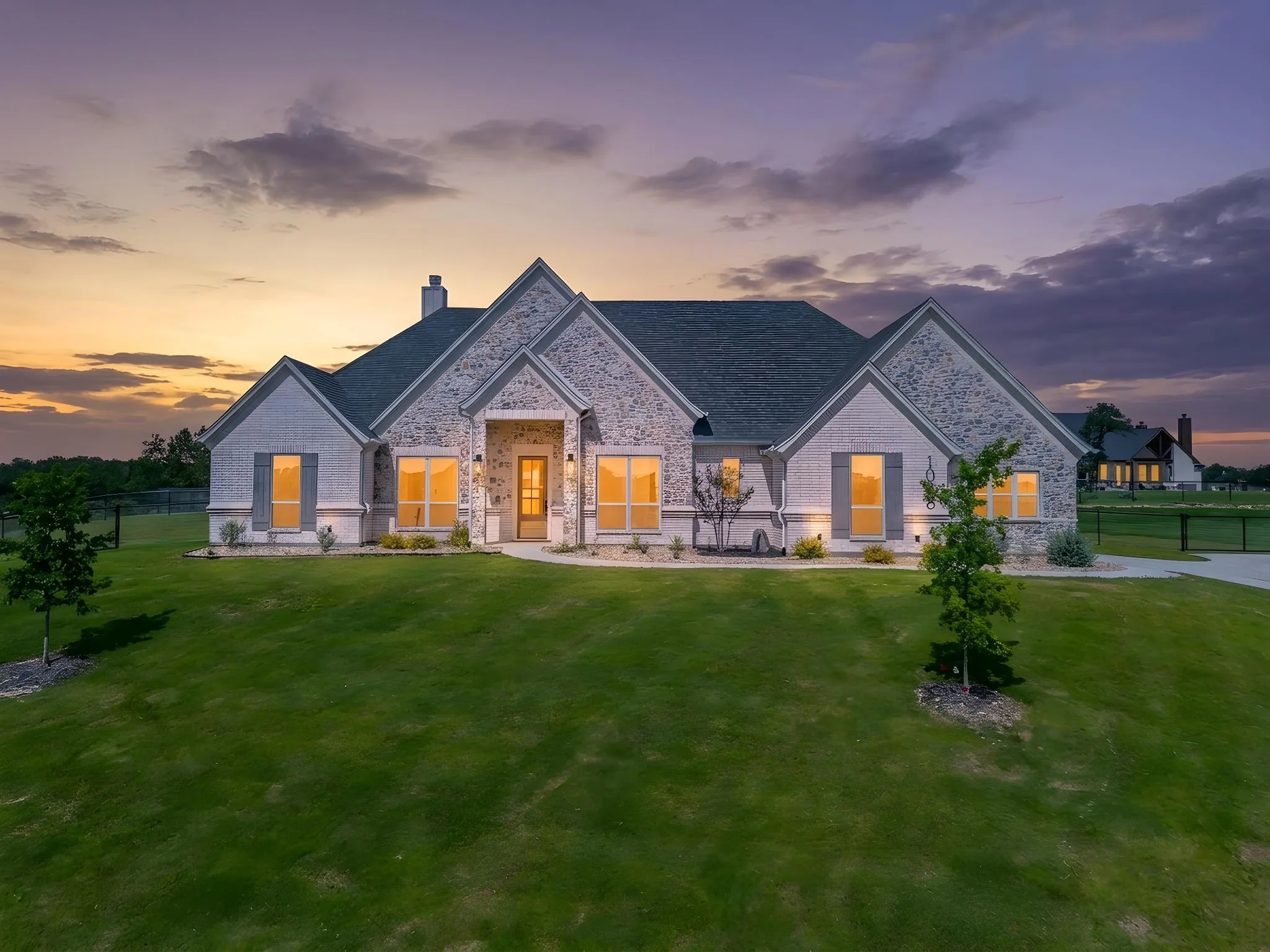 Single Family Residence For Sale in Parker County , 1038 Deer Island Court, Azle, Texas 76020, 4 Bedroom, 3 Bathroom, 2 Garage spaces, 2,591 Sqft, built in 2025, mls#21384608, Real Estate Agent in Azle, Homes For Sale in Parker county, Homes For Sale in Azle, Realtor in Azle Texas, Real Estate Brokerage Independent Realty Texas, Luminita Cordes Realtor