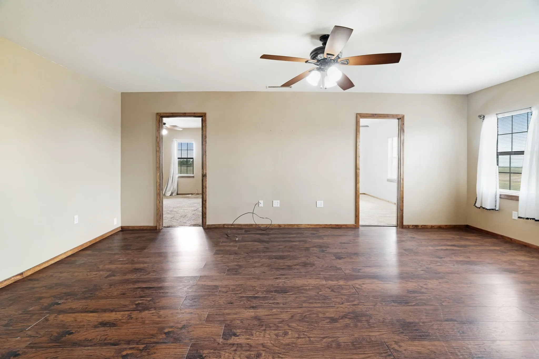 Single Family Residence For Sale in Lamar County , 1473 County Road 23900, Brookston, Texas 75421, 4 Bedroom, 2 Bathroom, Garage spaces, 2,038 Sqft, built in 2014, mls#21385459, Real Estate Agent in Brookston, Homes For Sale in Lamar county, Homes For Sale in Brookston, Realtor in Brookston Texas, Real Estate Brokerage Independent Realty Texas, Luminita Cordes Realtor