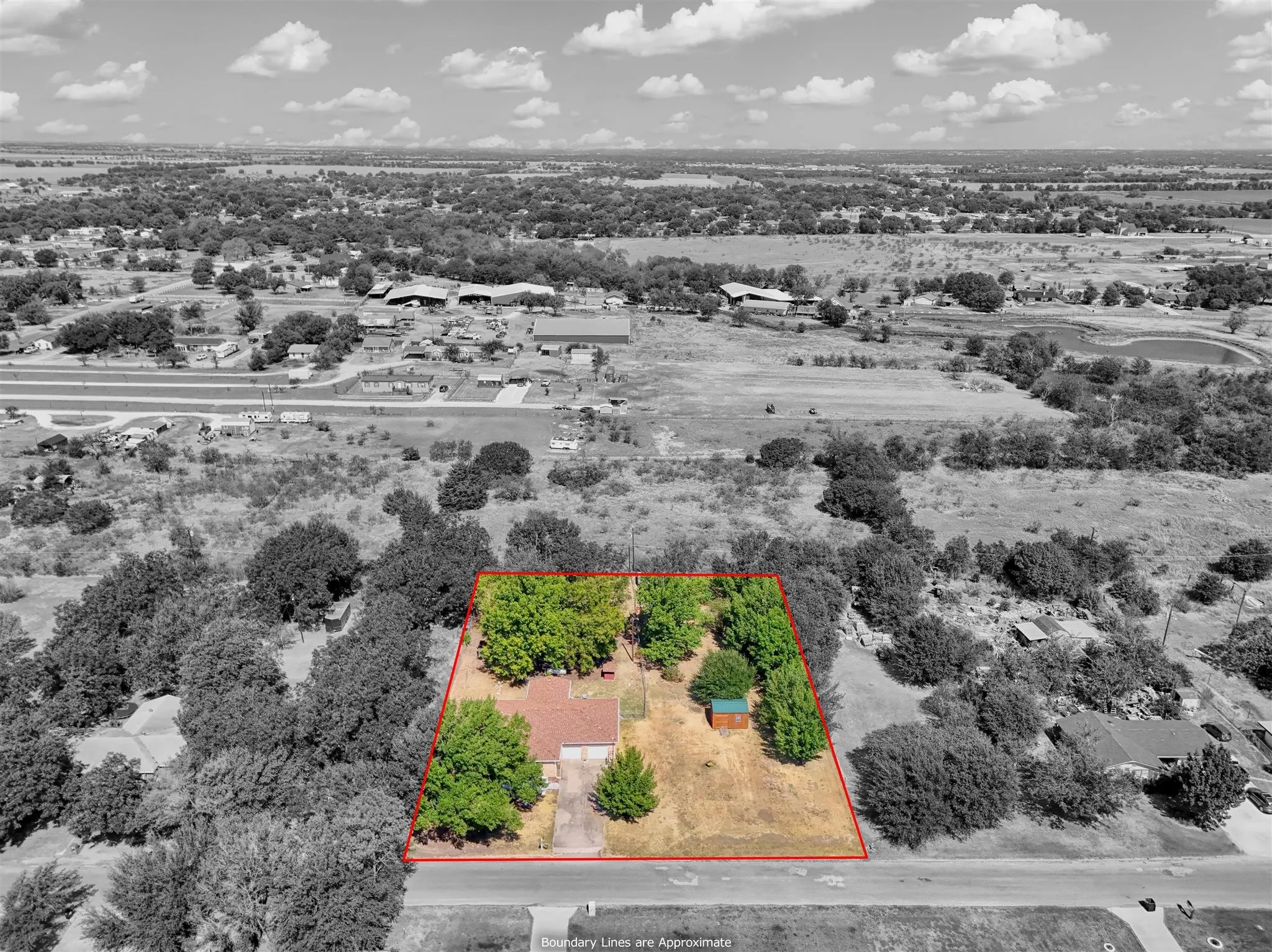 Single Family Residence For Sale in Mc Lennan County , 896 Randy Drive, Woodway, Texas 76712, 3 Bedroom, 2 Bathroom, 2 Garage spaces, 2,366 Sqft, built in 1962, mls#21379791, Real Estate Agent in Woodway, Homes For Sale in Mc Lennan county, Homes For Sale in Woodway, Realtor in Woodway Texas, Real Estate Brokerage Independent Realty Texas, Luminita Cordes Realtor