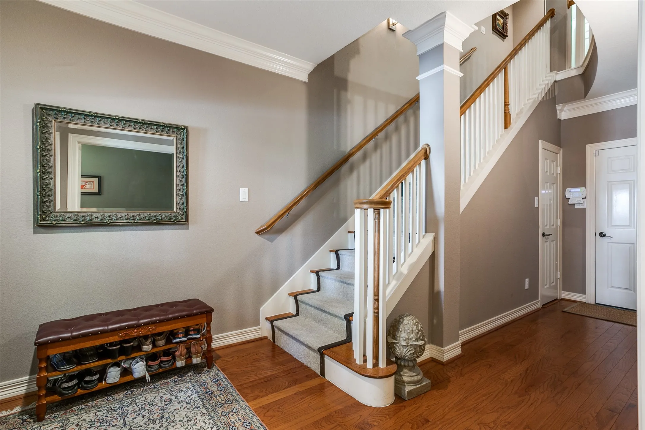 Townhouse For Rent in Dallas County , 2817 State Street, Dallas, Texas 75204, 3 Bedroom, 4 Bathroom, 2 Garage spaces, 2,714 Sqft, built in 2003, mls#21385632, Real Estate Agent in Dallas, Homes For Rent in Dallas county, Homes For Rent in Dallas, Realtor in Dallas Texas, Real Estate Brokerage Independent Realty Texas, Luminita Cordes Realtor