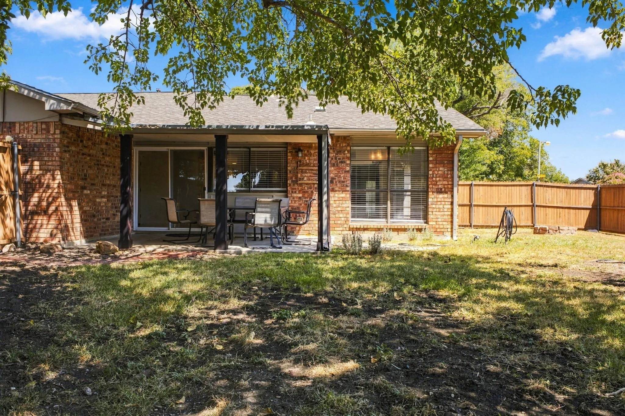 Single Family Residence For Sale in Collin County , 932 Grand Teton Drive, Plano, Texas 75023, 3 Bedroom, 2 Bathroom, 2 Garage spaces, 1,862 Sqft, built in 1979, mls#21383729, Real Estate Agent in Plano, Homes For Sale in Collin county, Homes For Sale in Plano, Realtor in Plano Texas, Real Estate Brokerage Independent Realty Texas, Luminita Cordes Realtor