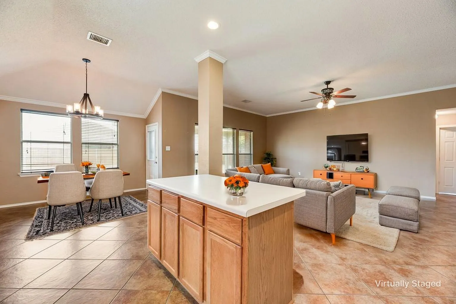 Single Family Residence For Sale in Kaufman County , 118 Aspenwood Trail, Forney, Texas 75126, 4 Bedroom, 2 Bathroom, 2 Garage spaces, 1,868 Sqft, built in 2004, mls#21385649, Real Estate Agent in Forney, Homes For Sale in Kaufman county, Homes For Sale in Forney, Realtor in Forney Texas, Real Estate Brokerage Independent Realty Texas, Luminita Cordes Realtor