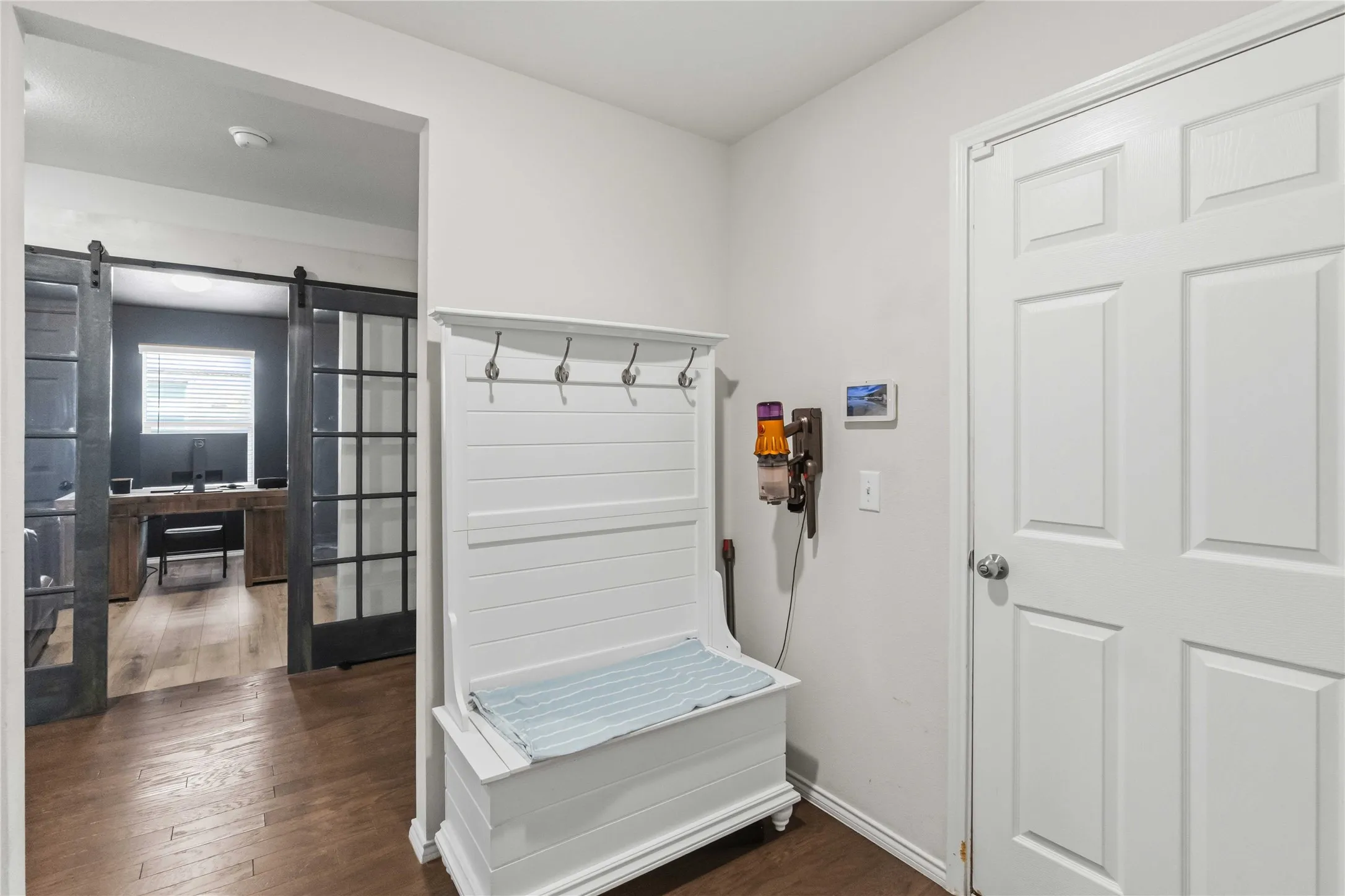 Single Family Residence For Sale in Kaufman County , 759 Brockwell Bend, Forney, Texas 75126, 3 Bedroom, 2 Bathroom, 2 Garage spaces, 1,998 Sqft, built in 2020, mls#21385651, Real Estate Agent in Forney, Homes For Sale in Kaufman county, Homes For Sale in Forney, Realtor in Forney Texas, Real Estate Brokerage Independent Realty Texas, Luminita Cordes Realtor