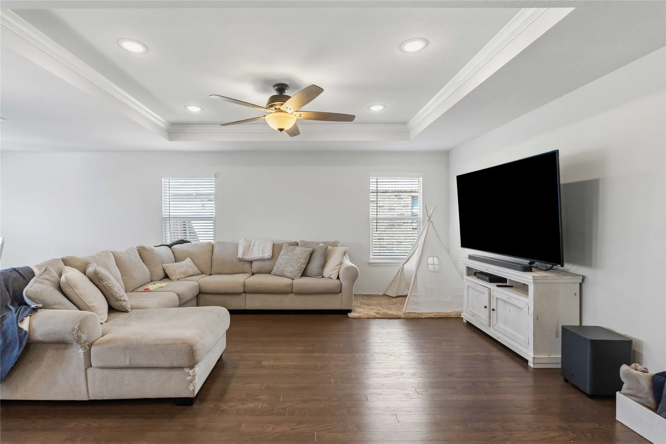 Single Family Residence For Sale in Kaufman County , 759 Brockwell Bend, Forney, Texas 75126, 3 Bedroom, 2 Bathroom, 2 Garage spaces, 1,998 Sqft, built in 2020, mls#21385651, Real Estate Agent in Forney, Homes For Sale in Kaufman county, Homes For Sale in Forney, Realtor in Forney Texas, Real Estate Brokerage Independent Realty Texas, Luminita Cordes Realtor