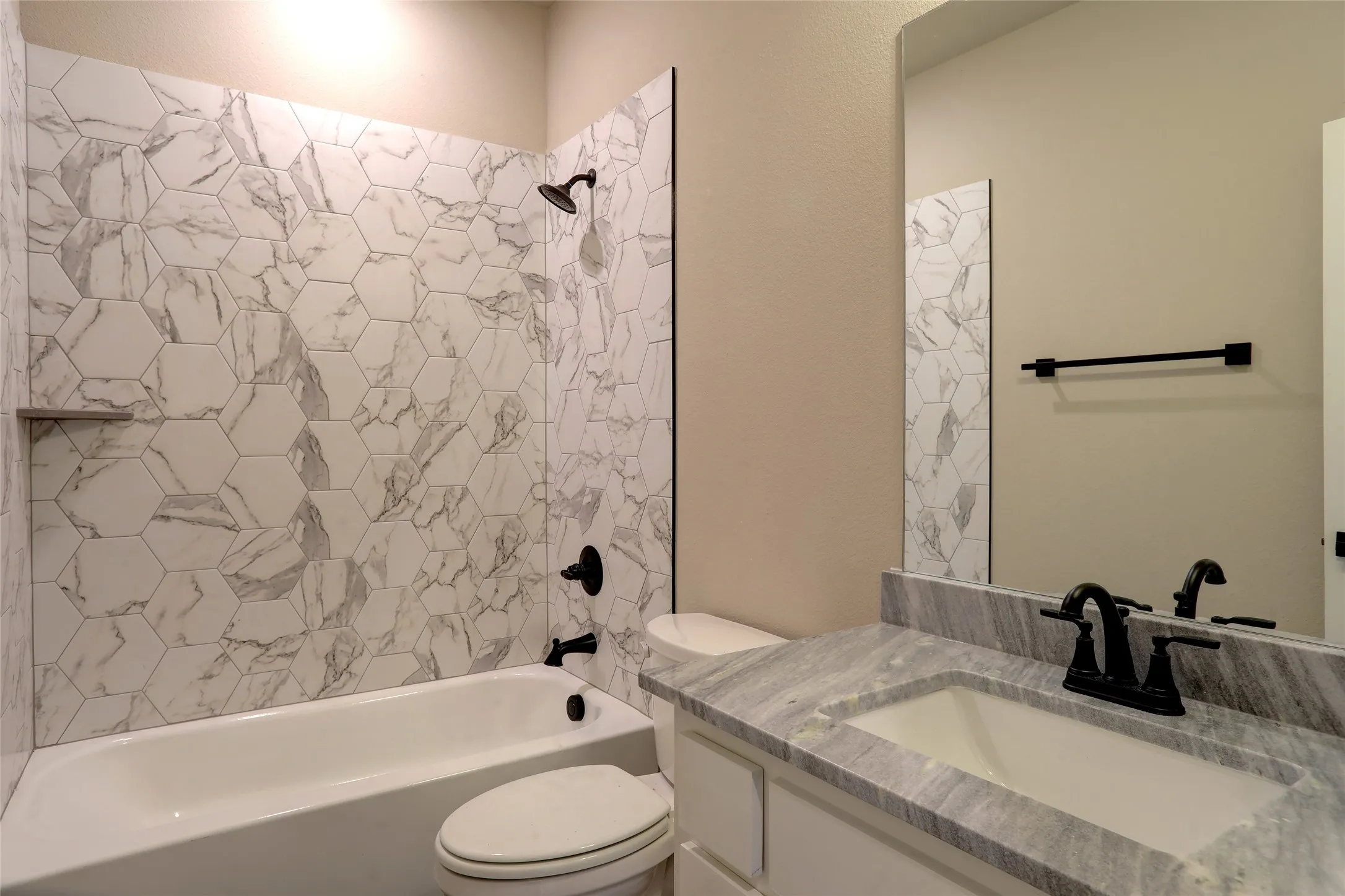 Single Family Residence For Sale in Collin County , 206 Pennington Road, Josephine, Texas 75173, 3 Bedroom, 2 Bathroom, 3 Garage spaces, 1,843 Sqft, built in 2025, mls#21385662, Real Estate Agent in Josephine, Homes For Sale in Collin county, Homes For Sale in Josephine, Realtor in Josephine Texas, Real Estate Brokerage Independent Realty Texas, Luminita Cordes Realtor