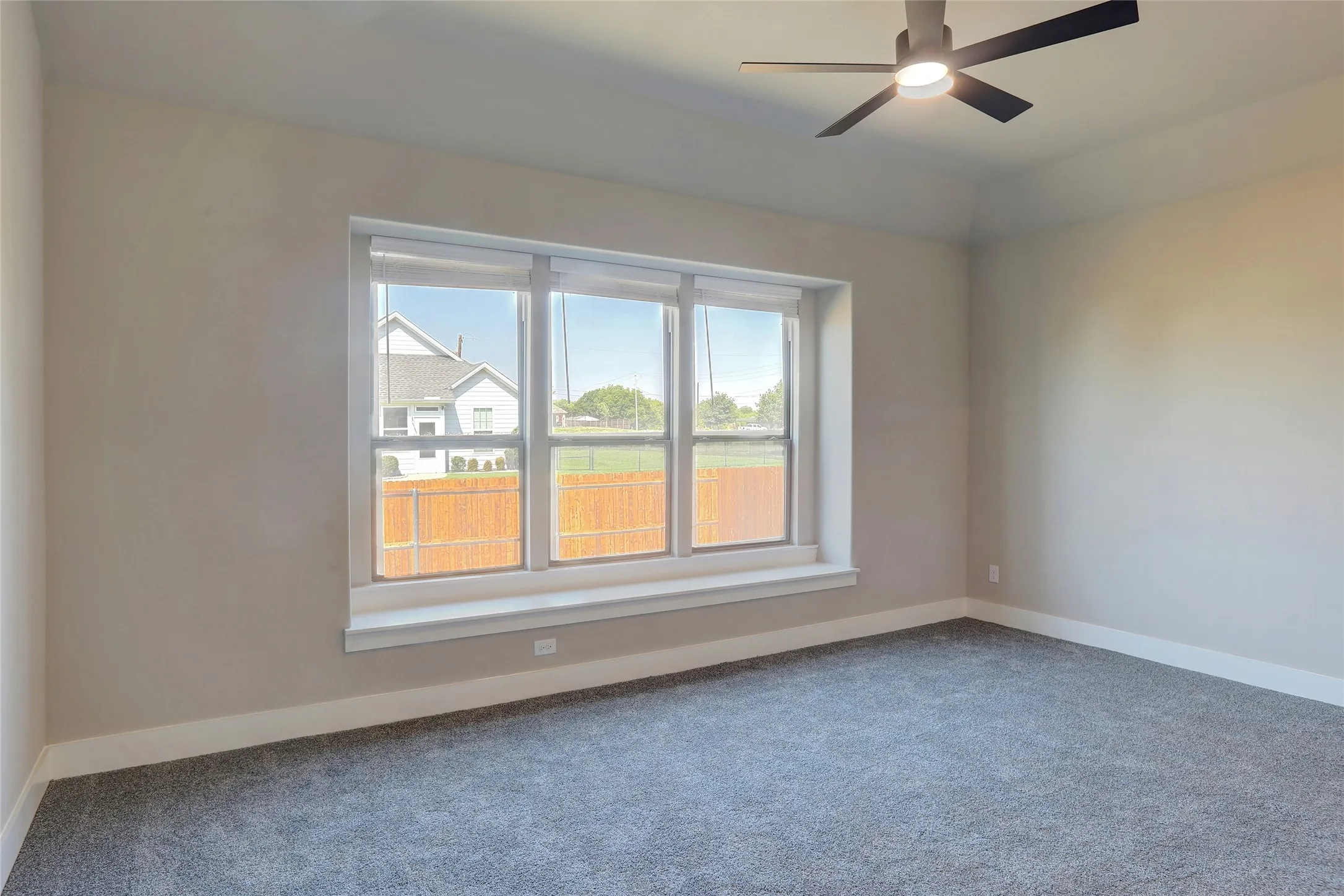 Single Family Residence For Sale in Collin County , 206 Pennington Road, Josephine, Texas 75173, 3 Bedroom, 2 Bathroom, 3 Garage spaces, 1,843 Sqft, built in 2025, mls#21385662, Real Estate Agent in Josephine, Homes For Sale in Collin county, Homes For Sale in Josephine, Realtor in Josephine Texas, Real Estate Brokerage Independent Realty Texas, Luminita Cordes Realtor
