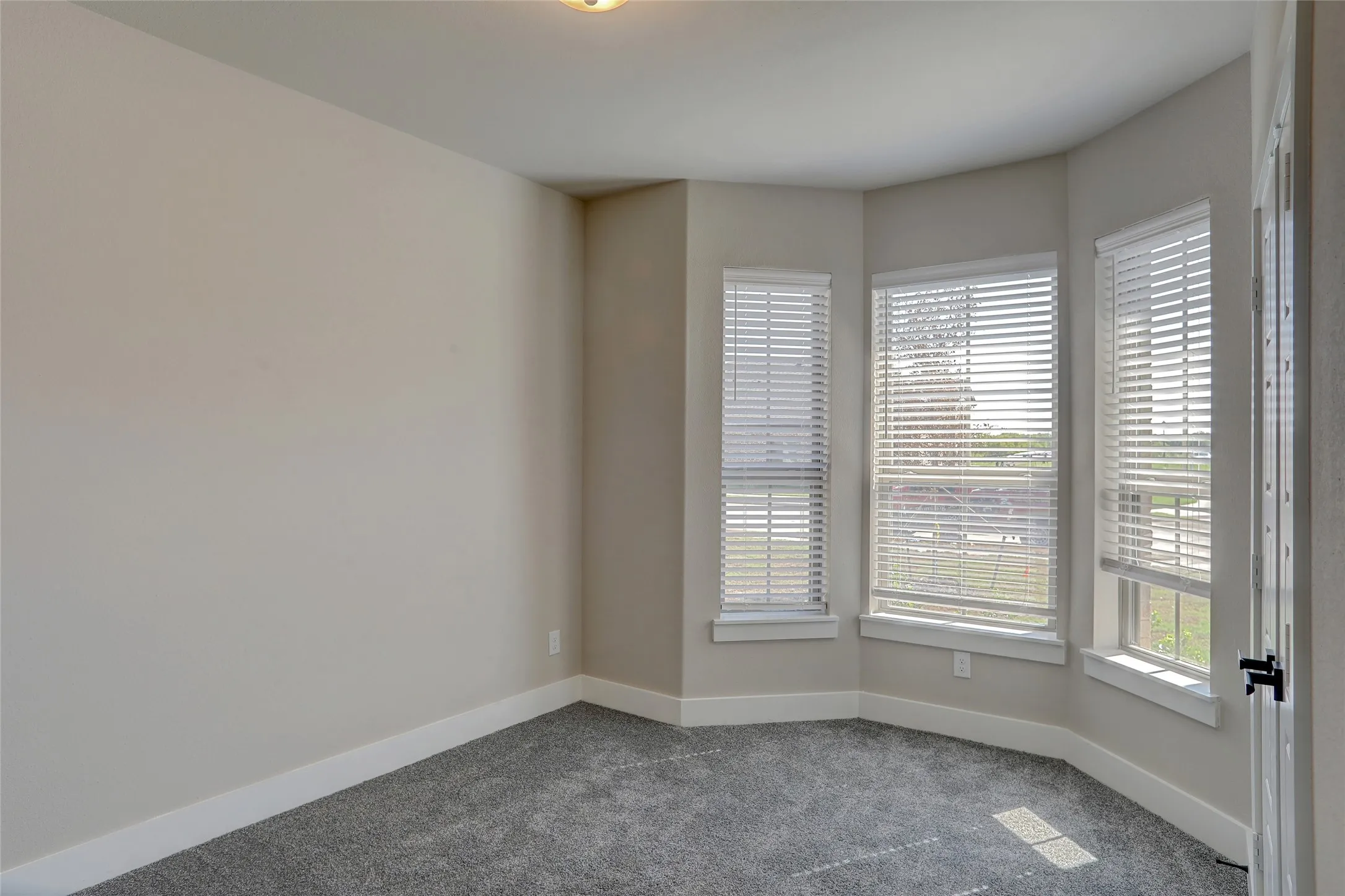 Single Family Residence For Sale in Collin County , 206 Pennington Road, Josephine, Texas 75173, 3 Bedroom, 2 Bathroom, 3 Garage spaces, 1,843 Sqft, built in 2025, mls#21385662, Real Estate Agent in Josephine, Homes For Sale in Collin county, Homes For Sale in Josephine, Realtor in Josephine Texas, Real Estate Brokerage Independent Realty Texas, Luminita Cordes Realtor