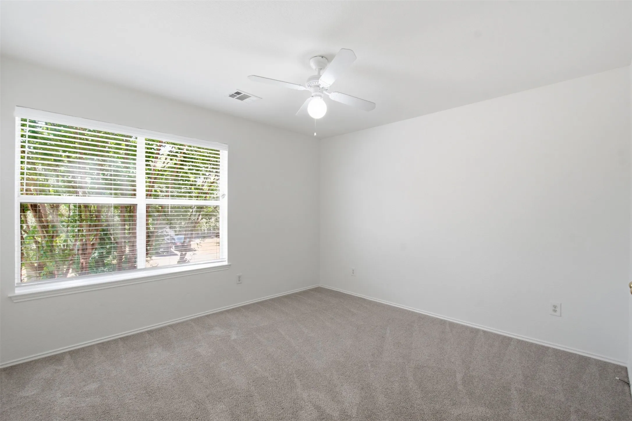 Secondary bedroom #2