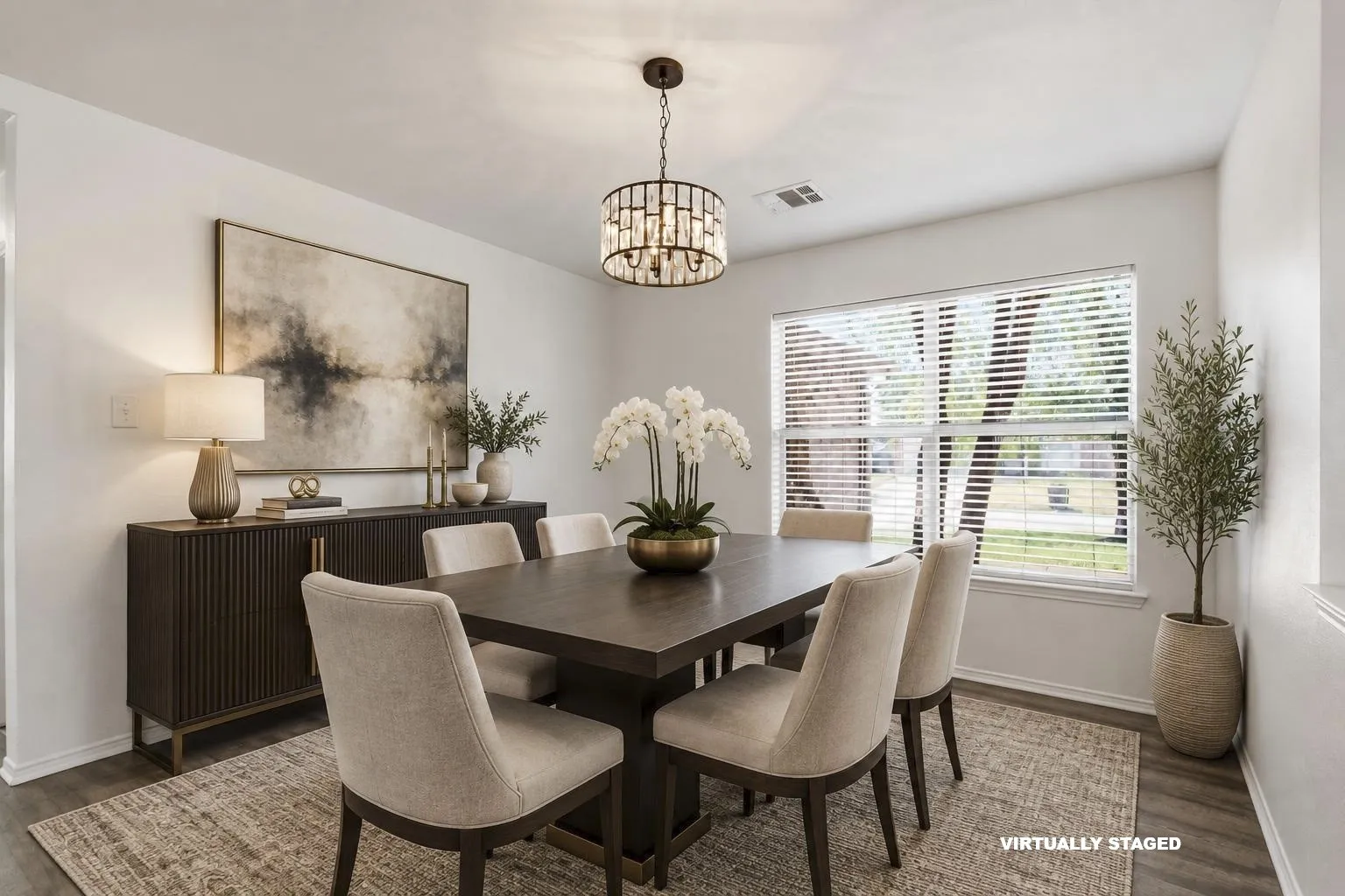 What a great dining space in this open floorplan