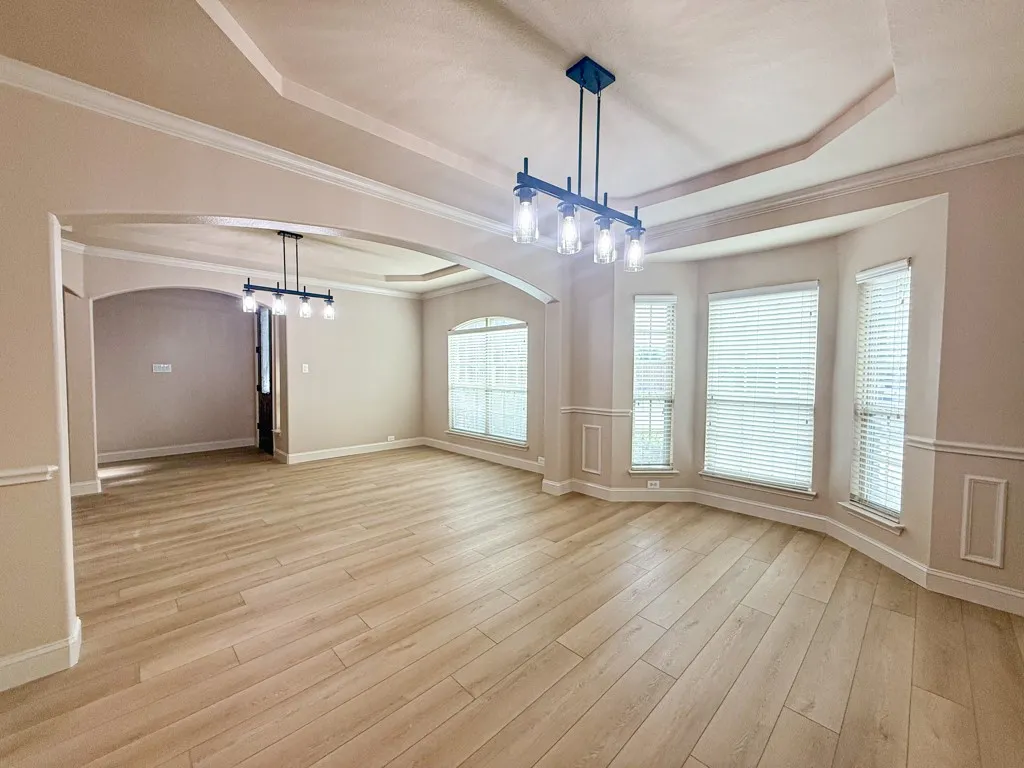 Single Family Residence For Rent in Collin County , 600 Falcon Drive, Prosper, Texas 75078, 5 Bedroom, 4 Bathroom, 3 Garage spaces, 4,359 Sqft, built in 2014, mls#21384290, Real Estate Agent in Prosper, Homes For Rent in Collin county, Homes For Rent in Prosper, Realtor in Prosper Texas, Real Estate Brokerage Independent Realty Texas, Luminita Cordes Realtor