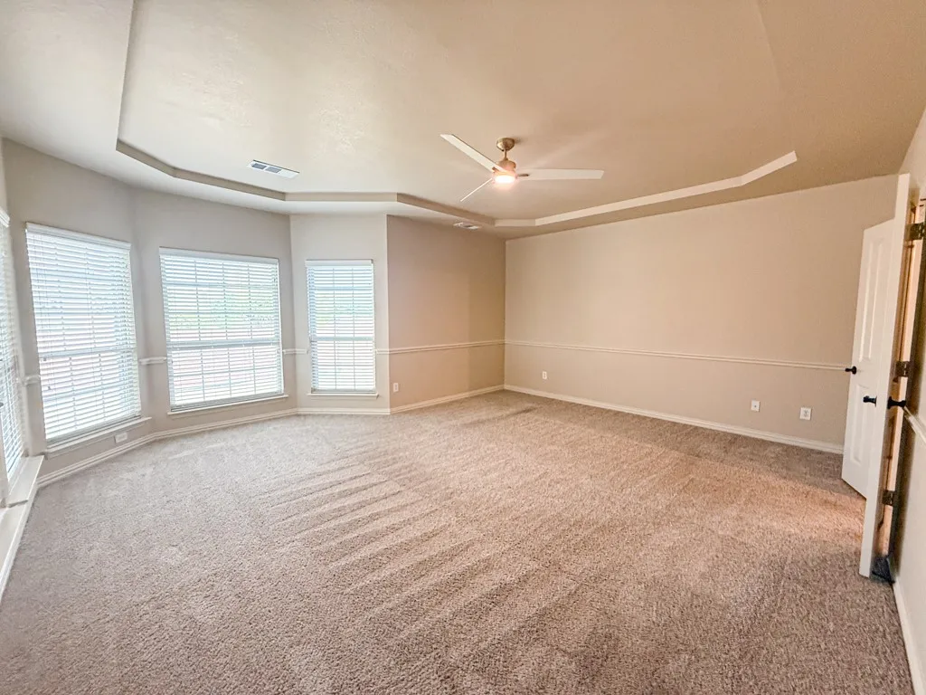 Single Family Residence For Rent in Collin County , 600 Falcon Drive, Prosper, Texas 75078, 5 Bedroom, 4 Bathroom, 3 Garage spaces, 4,359 Sqft, built in 2014, mls#21384290, Real Estate Agent in Prosper, Homes For Rent in Collin county, Homes For Rent in Prosper, Realtor in Prosper Texas, Real Estate Brokerage Independent Realty Texas, Luminita Cordes Realtor
