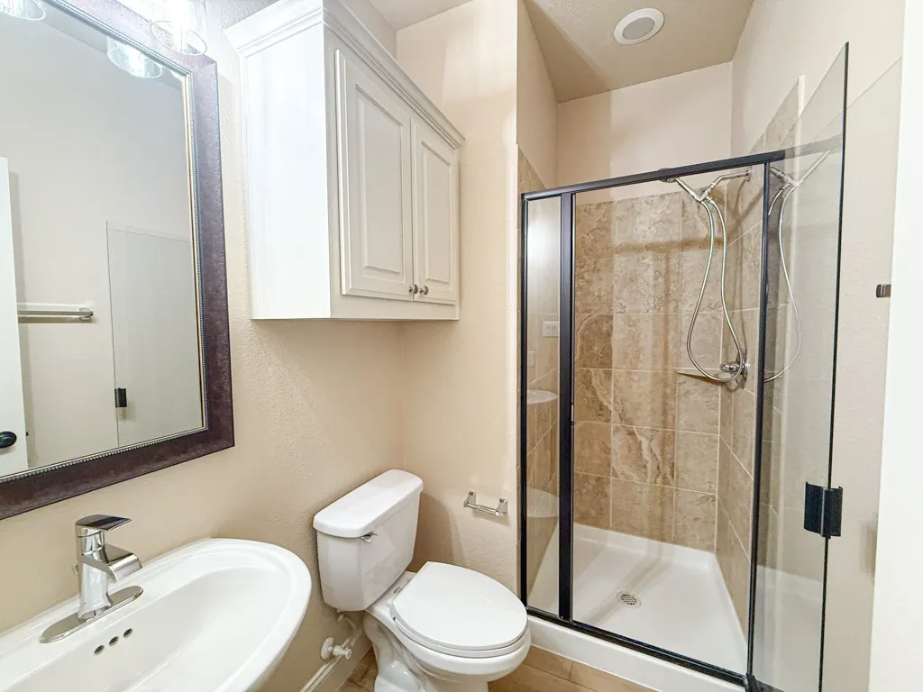 Single Family Residence For Rent in Collin County , 600 Falcon Drive, Prosper, Texas 75078, 5 Bedroom, 4 Bathroom, 3 Garage spaces, 4,359 Sqft, built in 2014, mls#21384290, Real Estate Agent in Prosper, Homes For Rent in Collin county, Homes For Rent in Prosper, Realtor in Prosper Texas, Real Estate Brokerage Independent Realty Texas, Luminita Cordes Realtor