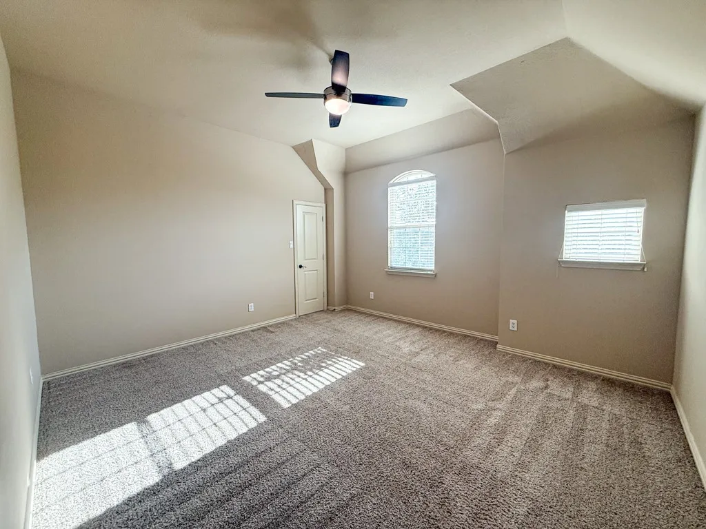Single Family Residence For Rent in Collin County , 600 Falcon Drive, Prosper, Texas 75078, 5 Bedroom, 4 Bathroom, 3 Garage spaces, 4,359 Sqft, built in 2014, mls#21384290, Real Estate Agent in Prosper, Homes For Rent in Collin county, Homes For Rent in Prosper, Realtor in Prosper Texas, Real Estate Brokerage Independent Realty Texas, Luminita Cordes Realtor