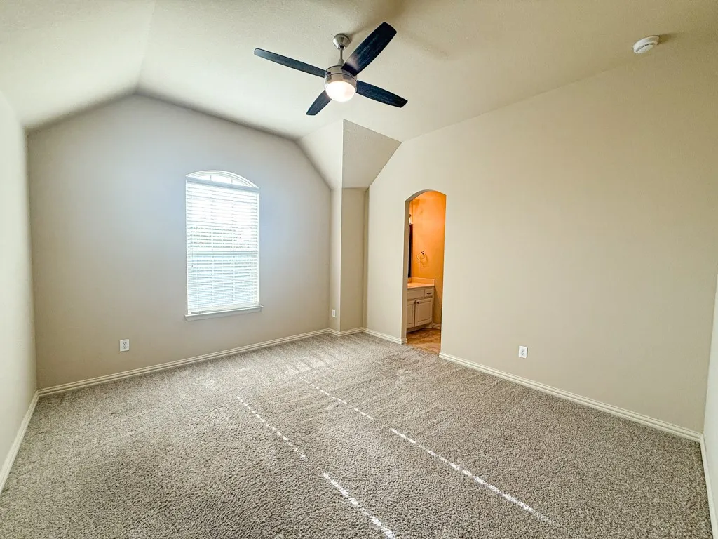 Single Family Residence For Rent in Collin County , 600 Falcon Drive, Prosper, Texas 75078, 5 Bedroom, 4 Bathroom, 3 Garage spaces, 4,359 Sqft, built in 2014, mls#21384290, Real Estate Agent in Prosper, Homes For Rent in Collin county, Homes For Rent in Prosper, Realtor in Prosper Texas, Real Estate Brokerage Independent Realty Texas, Luminita Cordes Realtor