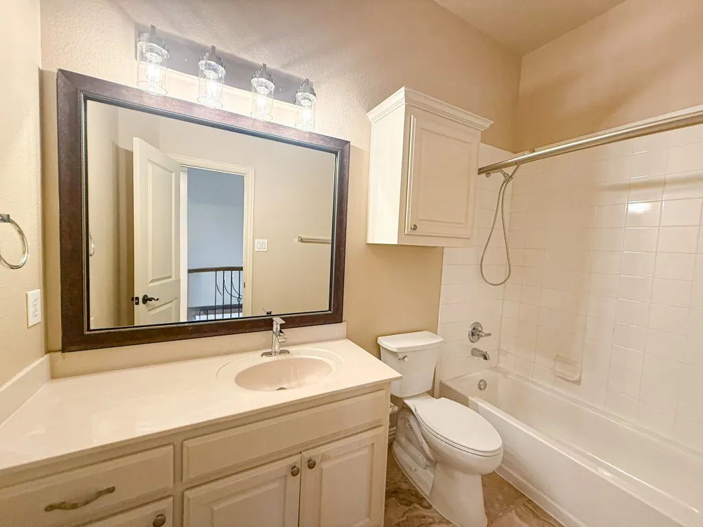 Single Family Residence For Rent in Collin County , 600 Falcon Drive, Prosper, Texas 75078, 5 Bedroom, 4 Bathroom, 3 Garage spaces, 4,359 Sqft, built in 2014, mls#21384290, Real Estate Agent in Prosper, Homes For Rent in Collin county, Homes For Rent in Prosper, Realtor in Prosper Texas, Real Estate Brokerage Independent Realty Texas, Luminita Cordes Realtor