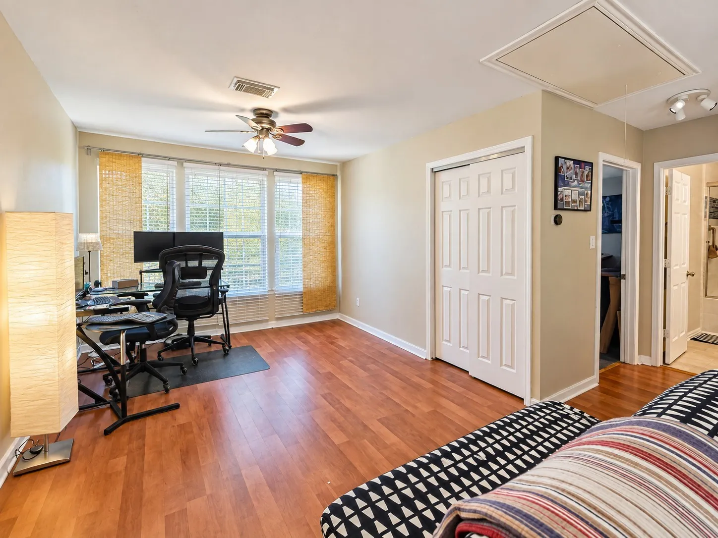 Single Family Residence For Sale in Dallas County , 202 Browning Lane, Grand Prairie, Texas 75052, 3 Bedroom, 3 Bathroom, 2 Garage spaces, 2,312 Sqft, built in 1989, mls#21376753, Real Estate Agent in Grand Prairie, Homes For Sale in Dallas county, Homes For Sale in Grand Prairie, Realtor in Grand Prairie Texas, Real Estate Brokerage Independent Realty Texas, Luminita Cordes Realtor