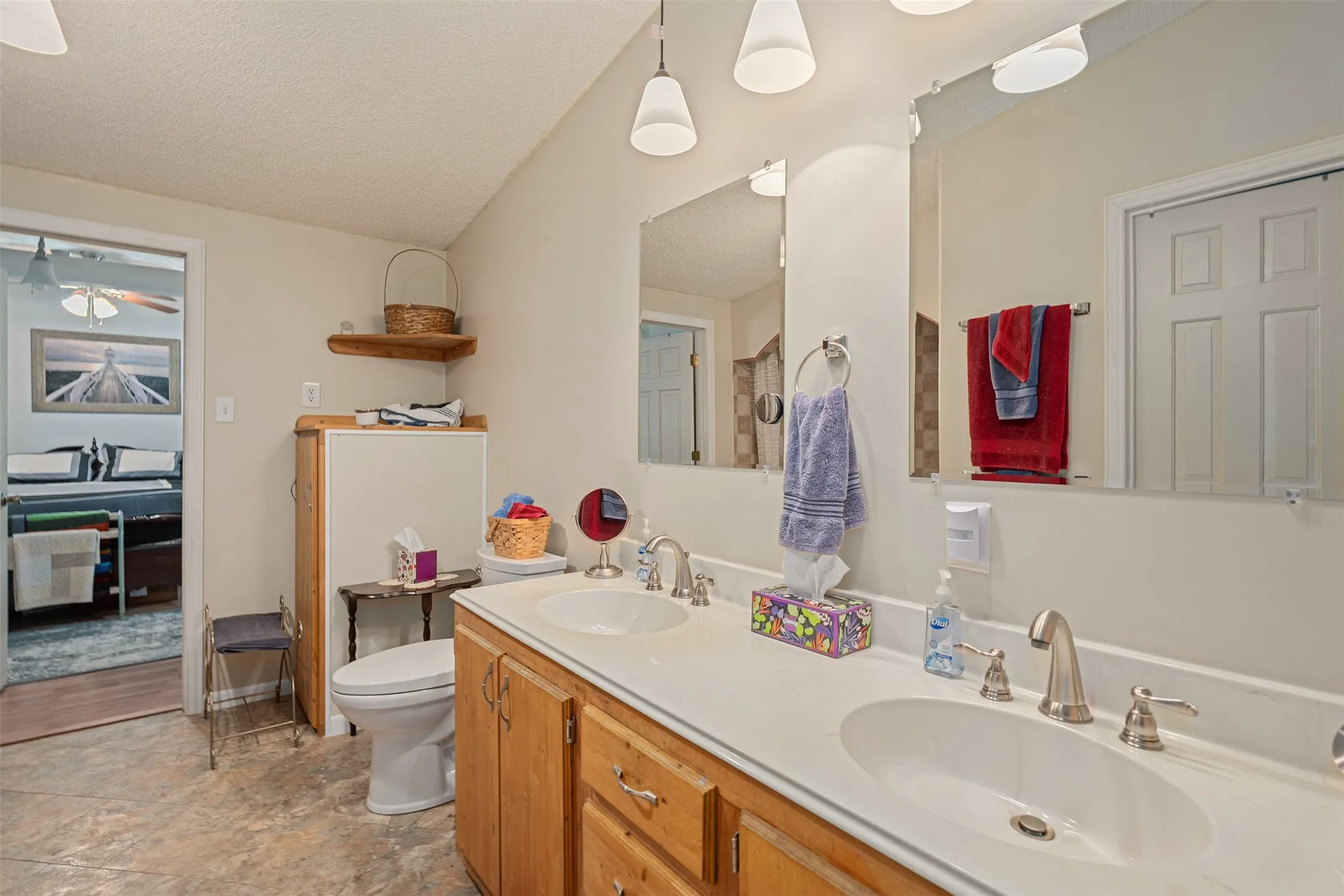 Primary bath