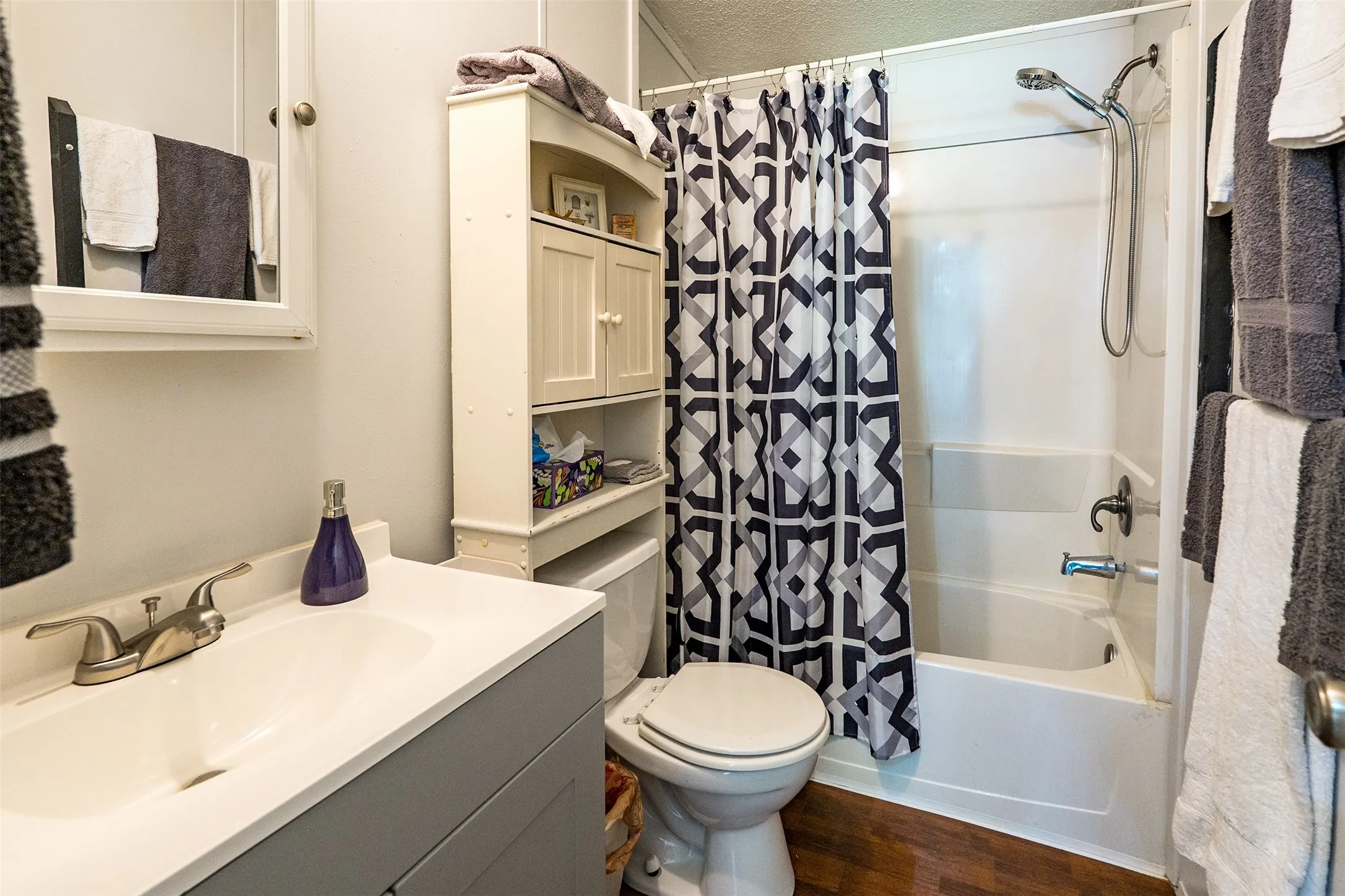 Bathroom 2