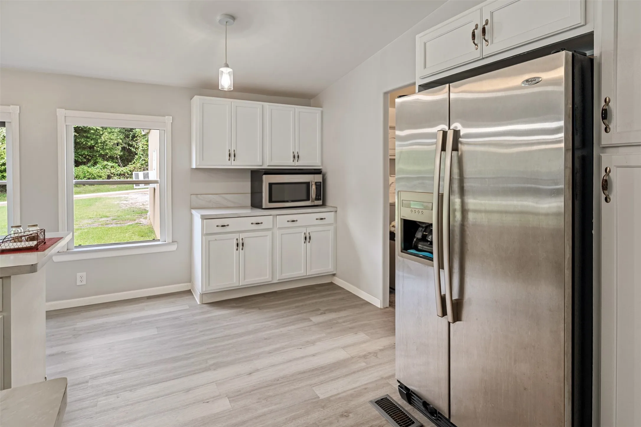Single Family Residence For Sale in Henderson County , 175 Kings Row, Malakoff, Texas 75148, 4 Bedroom, 2 Bathroom, 2 Garage spaces, 1,728 Sqft, built in 2003, mls#21374139, Real Estate Agent in Malakoff, Homes For Sale in Henderson county, Homes For Sale in Malakoff, Realtor in Malakoff Texas, Real Estate Brokerage Independent Realty Texas, Luminita Cordes Realtor