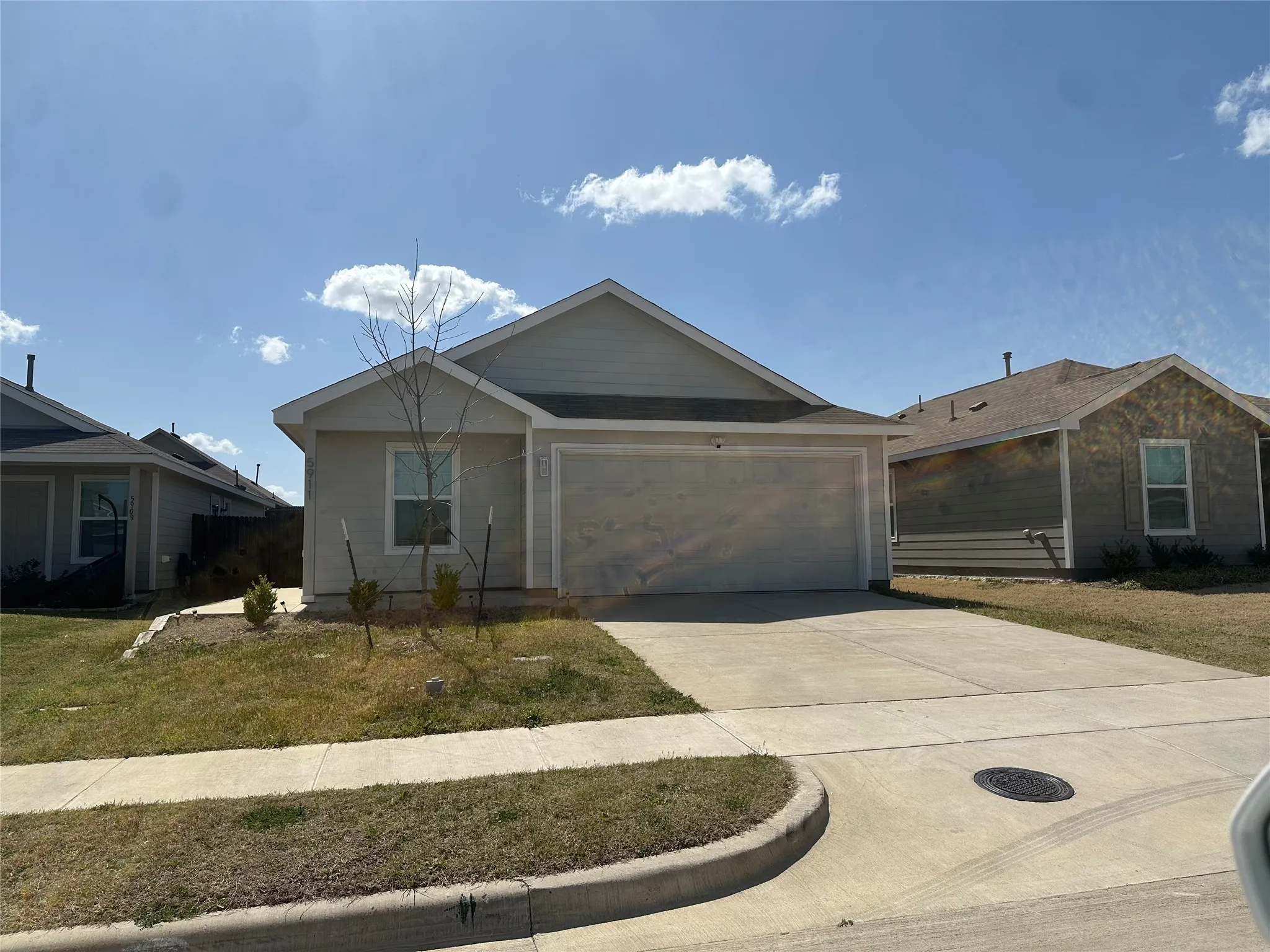 Single Family Residence For Rent in Kaufman County , 5911 Nyquist Way, Forney, Texas 75126, 2 Bedroom, 1 Bathroom, 2 Garage spaces, 853 Sqft, built in 2021, mls#21385676, Real Estate Agent in Forney, Homes For Rent in Kaufman county, Homes For Rent in Forney, Realtor in Forney Texas, Real Estate Brokerage Independent Realty Texas, Luminita Cordes Realtor