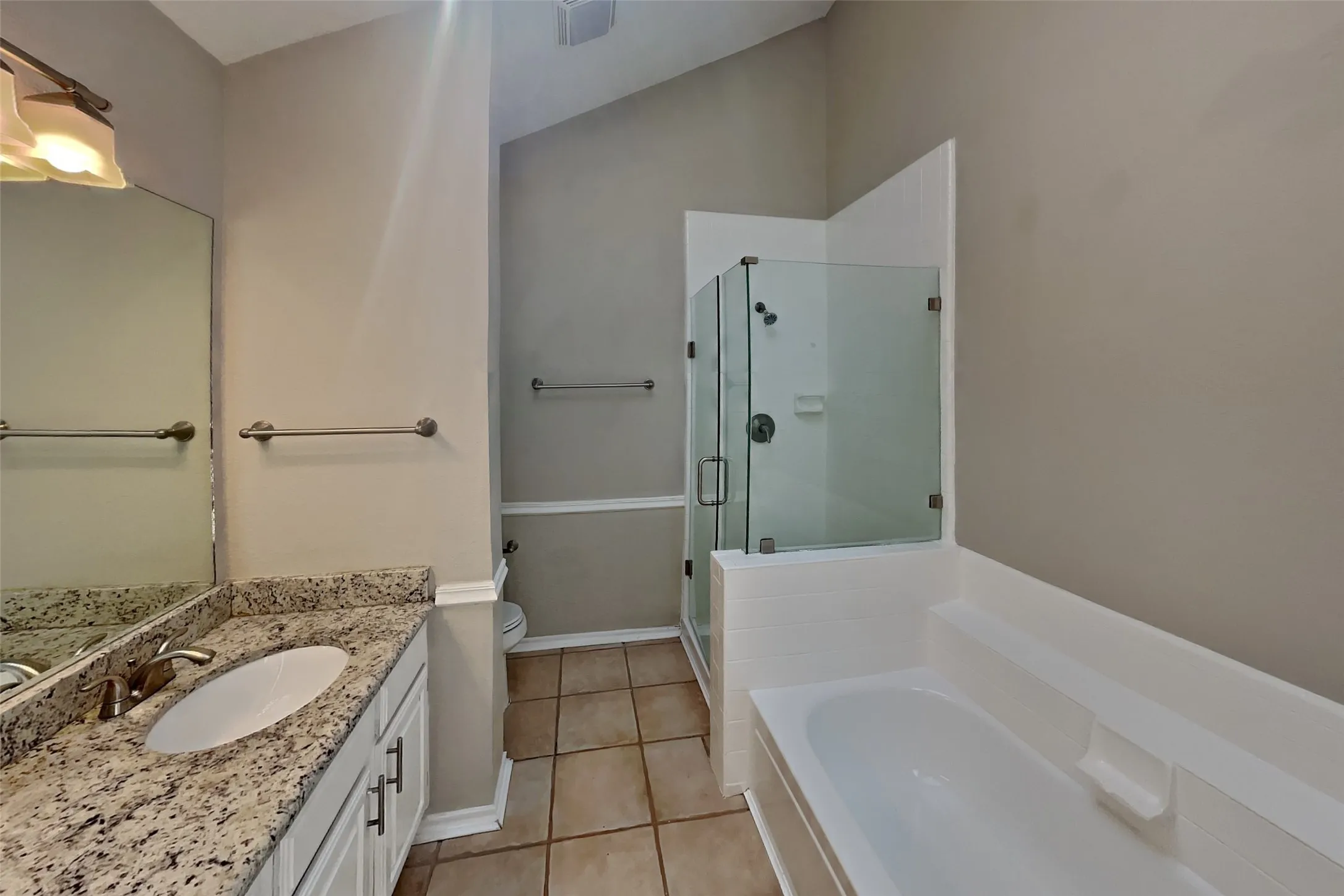 Single Family Residence For Rent in Collin County , 6760 Manitowoc Drive, Plano, Texas 75023, 4 Bedroom, 3 Bathroom, 2 Garage spaces, 1,880 Sqft, built in 1986, mls#21381505, Real Estate Agent in Plano, Homes For Rent in Collin county, Homes For Rent in Plano, Realtor in Plano Texas, Real Estate Brokerage Independent Realty Texas, Luminita Cordes Realtor