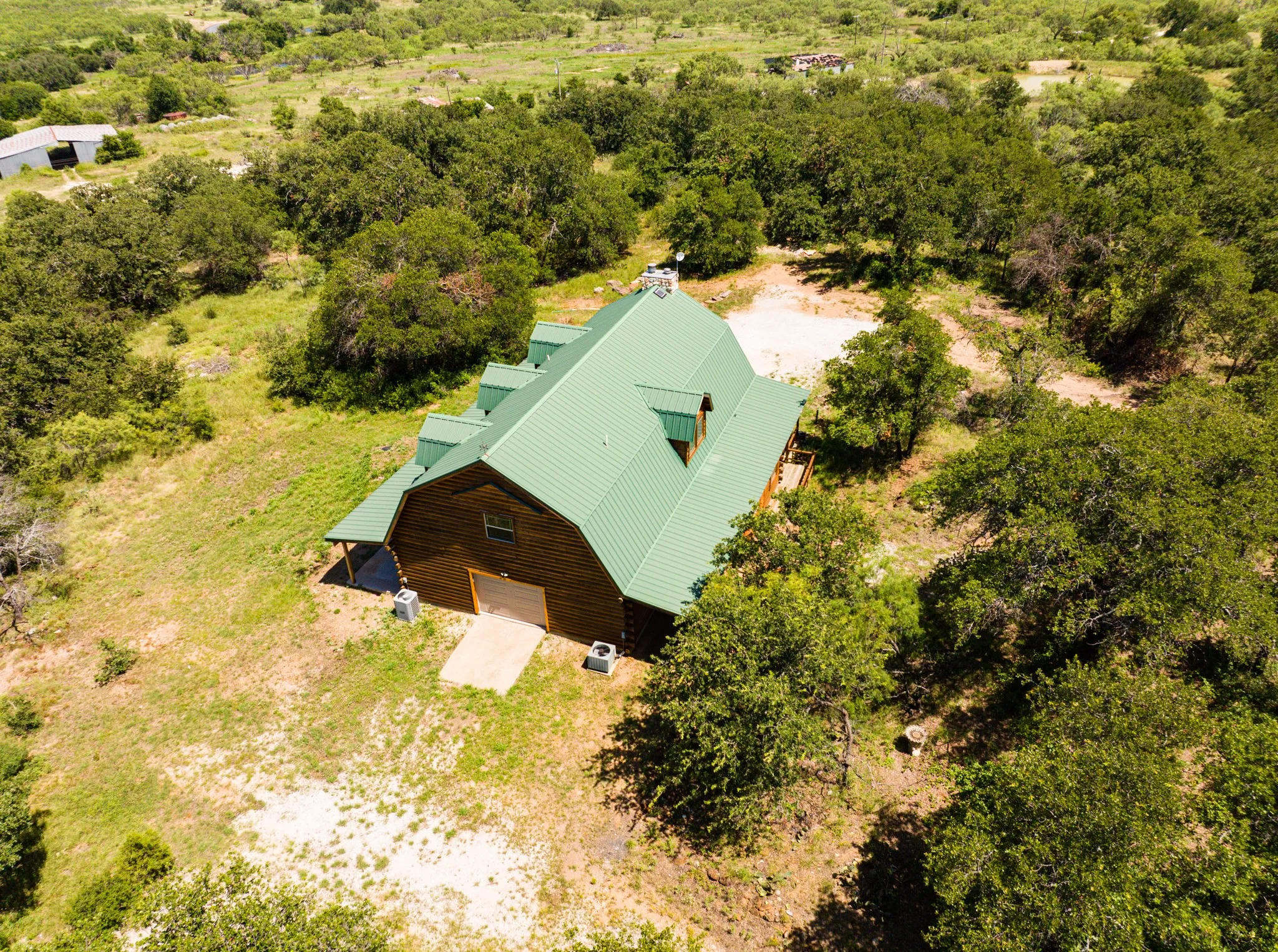 Single Family Residence For Sale in Eastland County , 1992 County Road 330, Eastland, Texas 76448, 4 Bedroom, 2 Bathroom, 1 Garage spaces, 2,262 Sqft, built in 2012, mls#21385682, Real Estate Agent in Eastland, Homes For Sale in Eastland county, Homes For Sale in Eastland, Realtor in Eastland Texas, Real Estate Brokerage Independent Realty Texas, Luminita Cordes Realtor