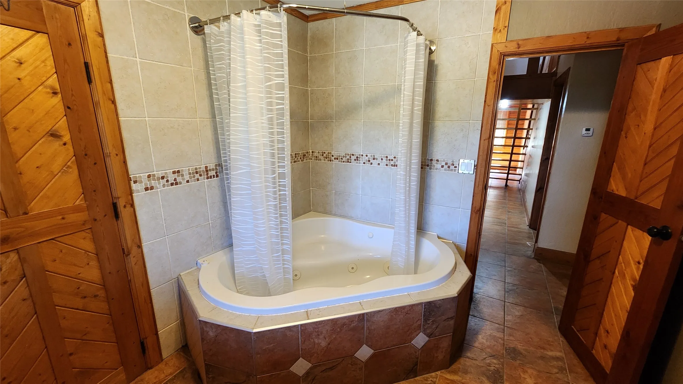 Single Family Residence For Sale in Eastland County , 1992 County Road 330, Eastland, Texas 76448, 4 Bedroom, 2 Bathroom, 1 Garage spaces, 2,262 Sqft, built in 2012, mls#21385682, Real Estate Agent in Eastland, Homes For Sale in Eastland county, Homes For Sale in Eastland, Realtor in Eastland Texas, Real Estate Brokerage Independent Realty Texas, Luminita Cordes Realtor