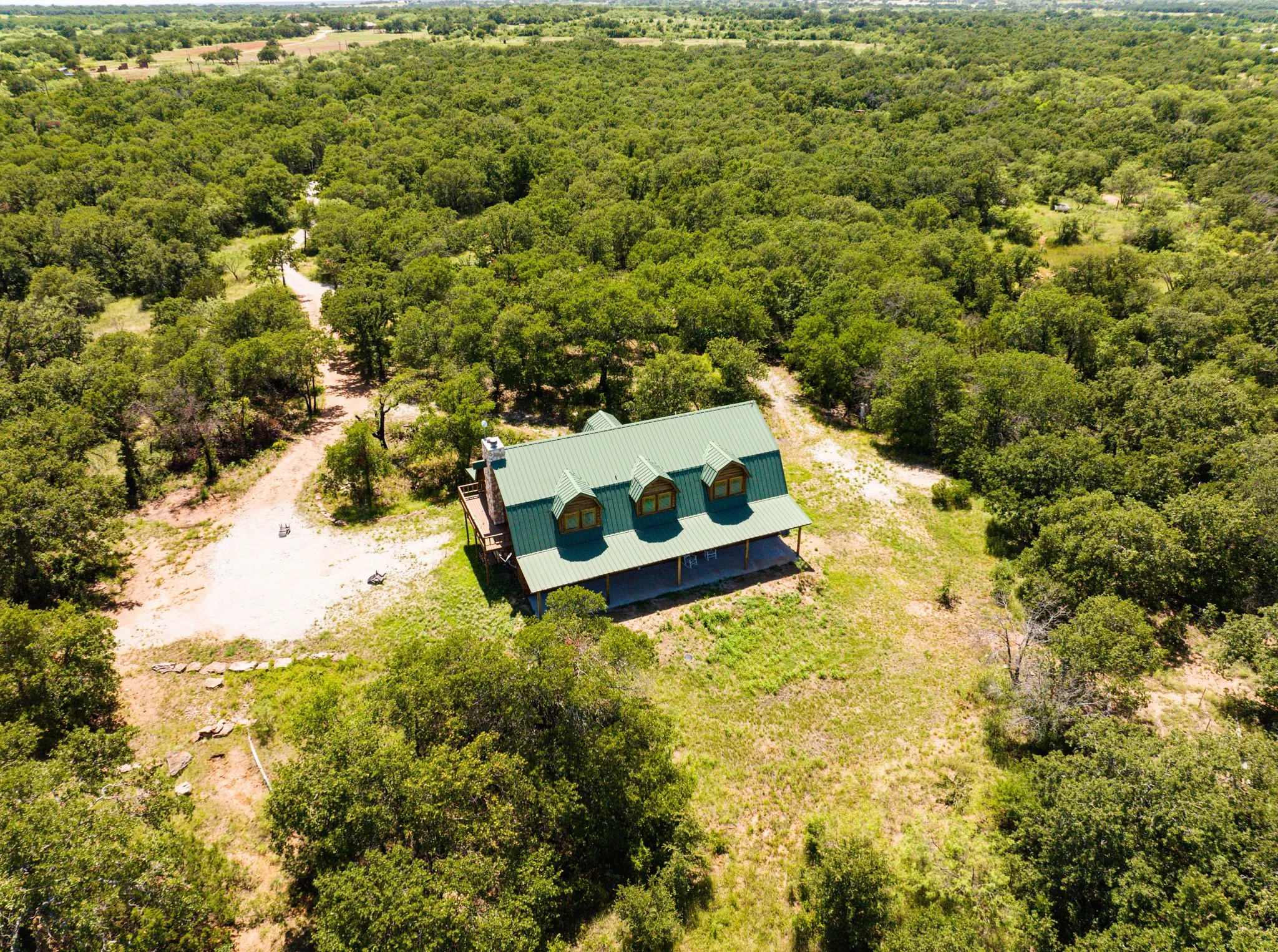 Single Family Residence For Sale in Eastland County , 1992 County Road 330, Eastland, Texas 76448, 4 Bedroom, 2 Bathroom, 1 Garage spaces, 2,262 Sqft, built in 2012, mls#21385682, Real Estate Agent in Eastland, Homes For Sale in Eastland county, Homes For Sale in Eastland, Realtor in Eastland Texas, Real Estate Brokerage Independent Realty Texas, Luminita Cordes Realtor