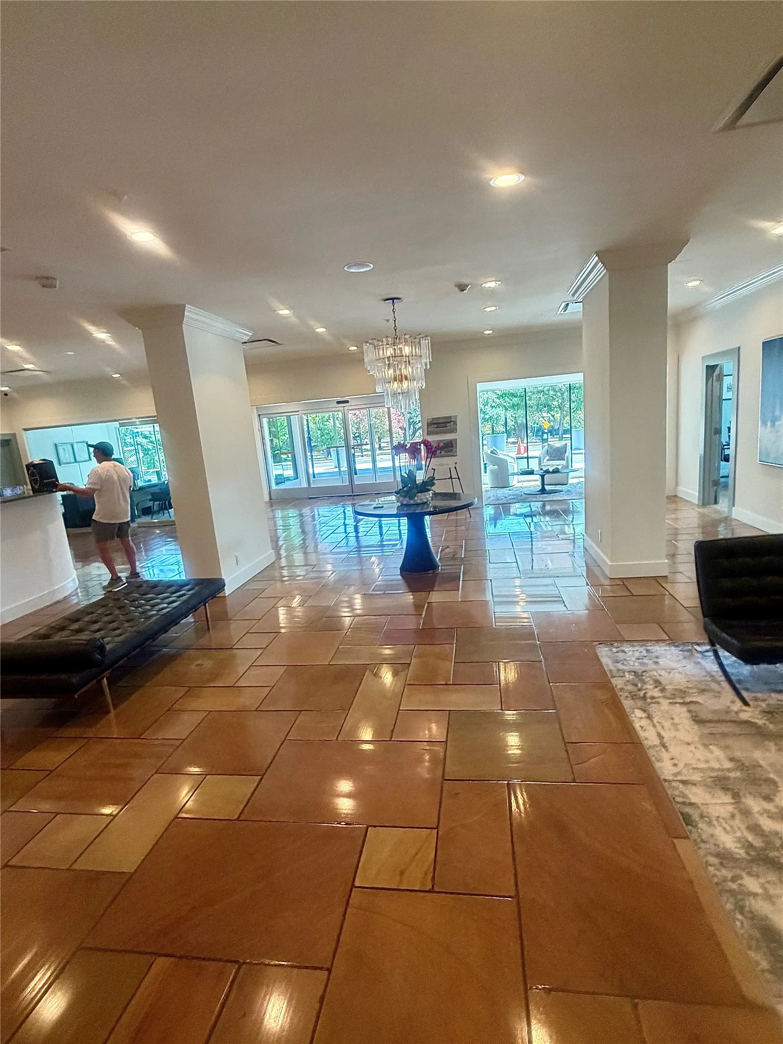 Condominium For Rent in Dallas County , 3883 Turtle Creek Boulevard 1811, Dallas, Texas 75219, 1 Bedroom, 1 Bathroom, 1 Garage spaces, 774 Sqft, built in 1963, mls#21385547, Real Estate Agent in Dallas, Homes For Rent in Dallas county, Homes For Rent in Dallas, Realtor in Dallas Texas, Real Estate Brokerage Independent Realty Texas, Luminita Cordes Realtor