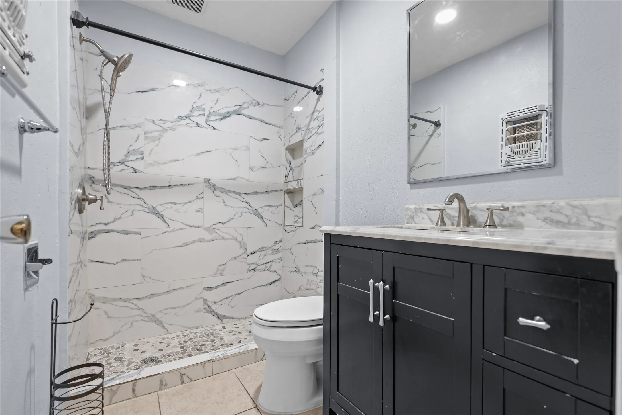 Single Family Residence For Rent in Dallas County , 1809 Anderson Street, Irving, Texas 75062, 4 Bedroom, 2 Bathroom, Garage spaces, 1,242 Sqft, built in 1960, mls#21385686, Real Estate Agent in Irving, Homes For Rent in Dallas county, Homes For Rent in Irving, Realtor in Irving Texas, Real Estate Brokerage Independent Realty Texas, Luminita Cordes Realtor
