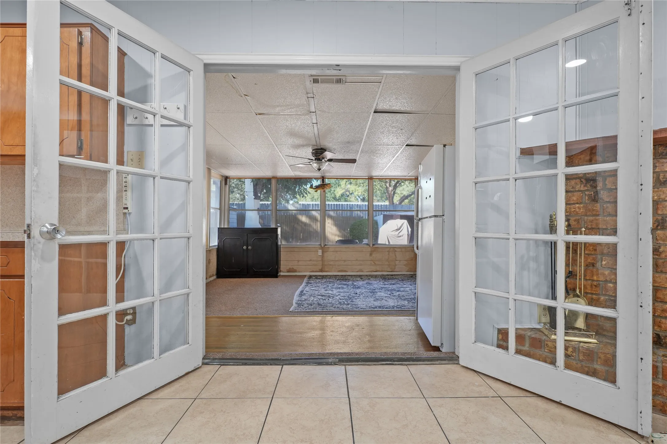 Single Family Residence For Rent in Dallas County , 1809 Anderson Street, Irving, Texas 75062, 4 Bedroom, 2 Bathroom, Garage spaces, 1,242 Sqft, built in 1960, mls#21385686, Real Estate Agent in Irving, Homes For Rent in Dallas county, Homes For Rent in Irving, Realtor in Irving Texas, Real Estate Brokerage Independent Realty Texas, Luminita Cordes Realtor