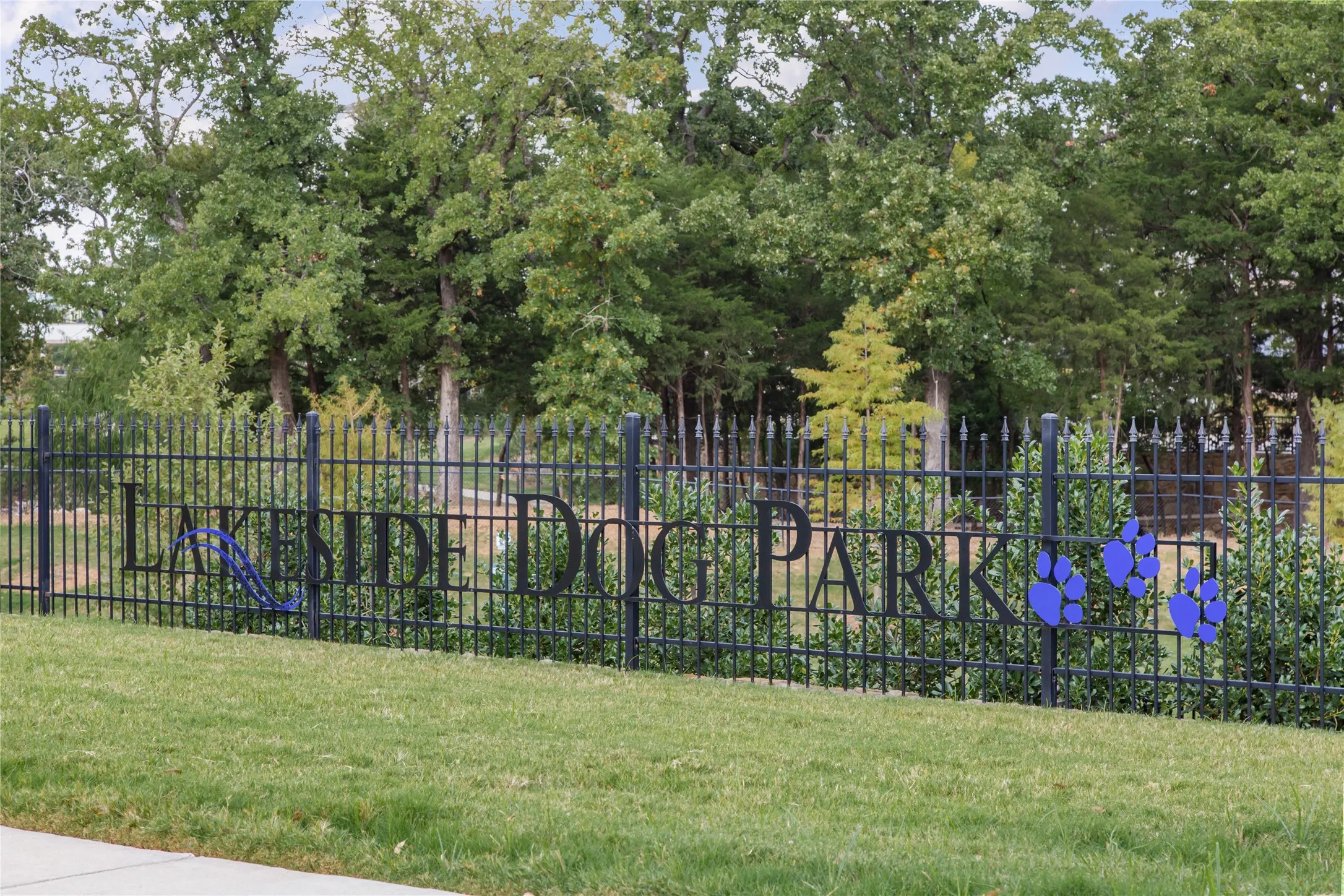 Single Family Residence For Rent in Denton County , 620 Surrey Lane, Flower Mound, Texas 75022, 4 Bedroom, 3 Bathroom, 2 Garage spaces, 2,553 Sqft, built in 2015, mls#21383290, Real Estate Agent in Flower Mound, Homes For Rent in Denton county, Homes For Rent in Flower Mound, Realtor in Flower Mound Texas, Real Estate Brokerage Independent Realty Texas, Luminita Cordes Realtor