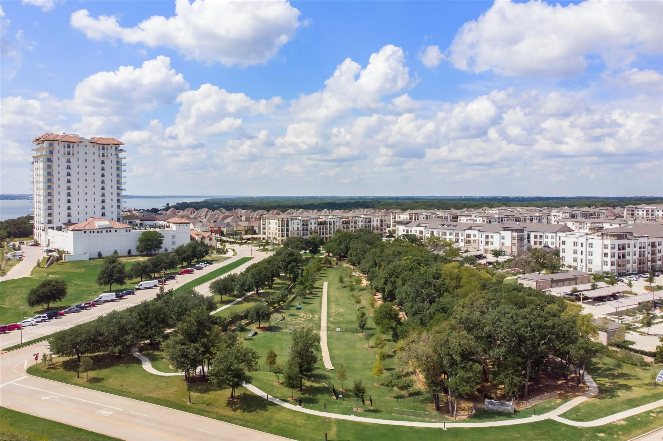 Single Family Residence For Rent in Denton County , 620 Surrey Lane, Flower Mound, Texas 75022, 4 Bedroom, 3 Bathroom, 2 Garage spaces, 2,553 Sqft, built in 2015, mls#21383290, Real Estate Agent in Flower Mound, Homes For Rent in Denton county, Homes For Rent in Flower Mound, Realtor in Flower Mound Texas, Real Estate Brokerage Independent Realty Texas, Luminita Cordes Realtor