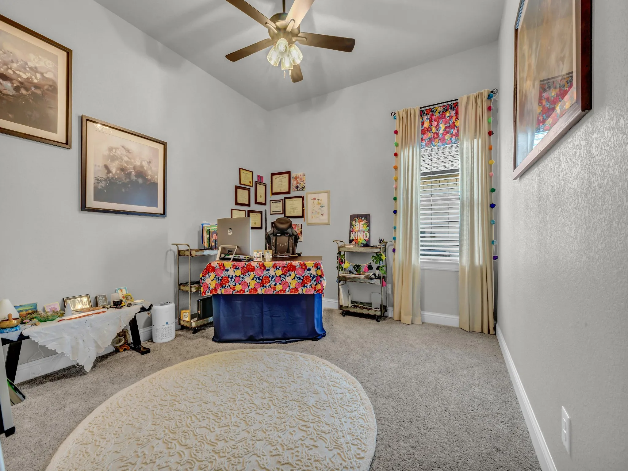 Single Family Residence For Sale in Parker County , 1217 Crown Valley Drive, Weatherford, Texas 76087, 3 Bedroom, 3 Bathroom, 3 Garage spaces, 2,985 Sqft, built in 2022, mls#21385693, Real Estate Agent in Weatherford, Homes For Sale in Parker county, Homes For Sale in Weatherford, Realtor in Weatherford Texas, Real Estate Brokerage Independent Realty Texas, Luminita Cordes Realtor