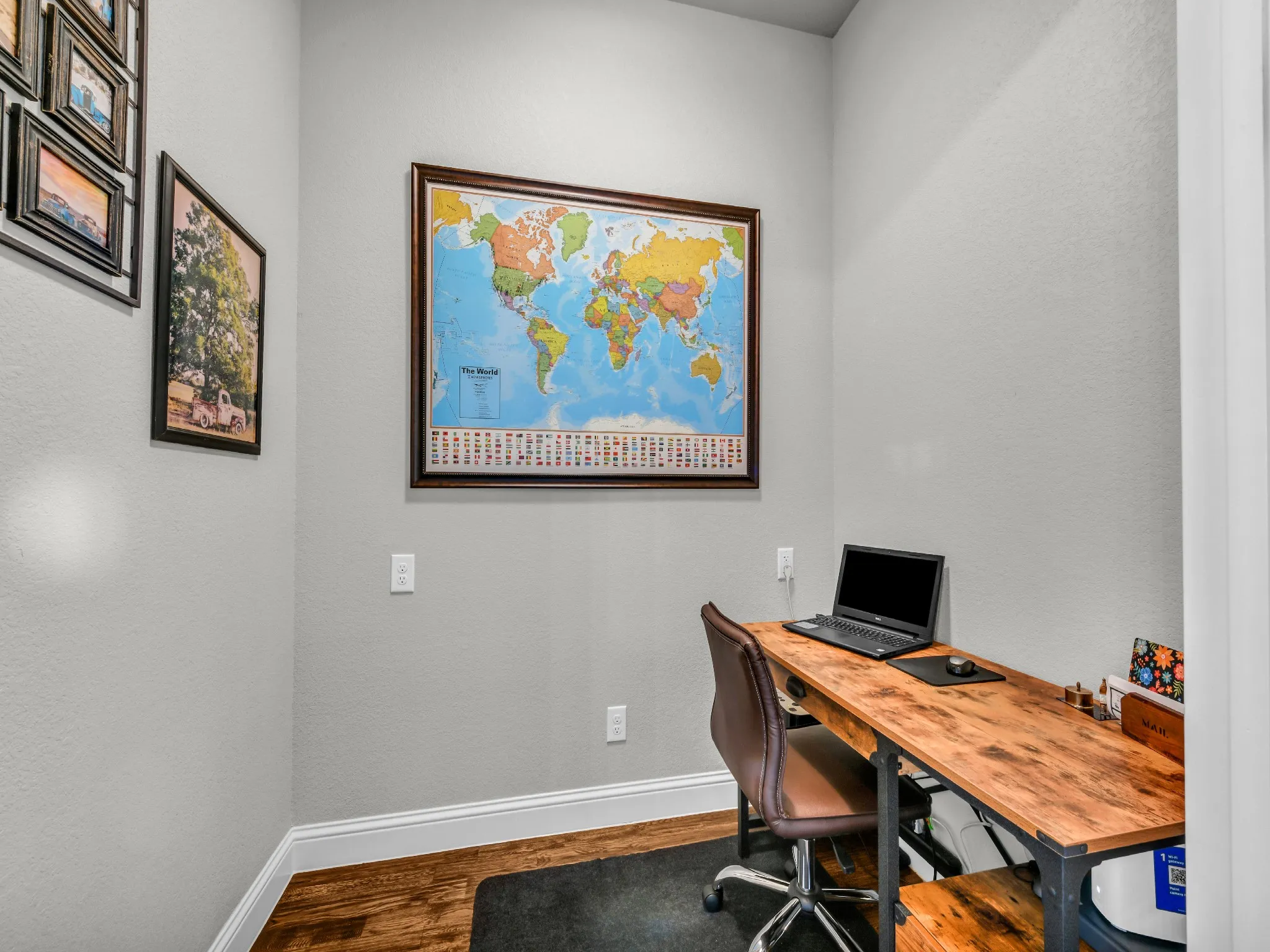 Single Family Residence For Sale in Parker County , 1217 Crown Valley Drive, Weatherford, Texas 76087, 3 Bedroom, 3 Bathroom, 3 Garage spaces, 2,985 Sqft, built in 2022, mls#21385693, Real Estate Agent in Weatherford, Homes For Sale in Parker county, Homes For Sale in Weatherford, Realtor in Weatherford Texas, Real Estate Brokerage Independent Realty Texas, Luminita Cordes Realtor