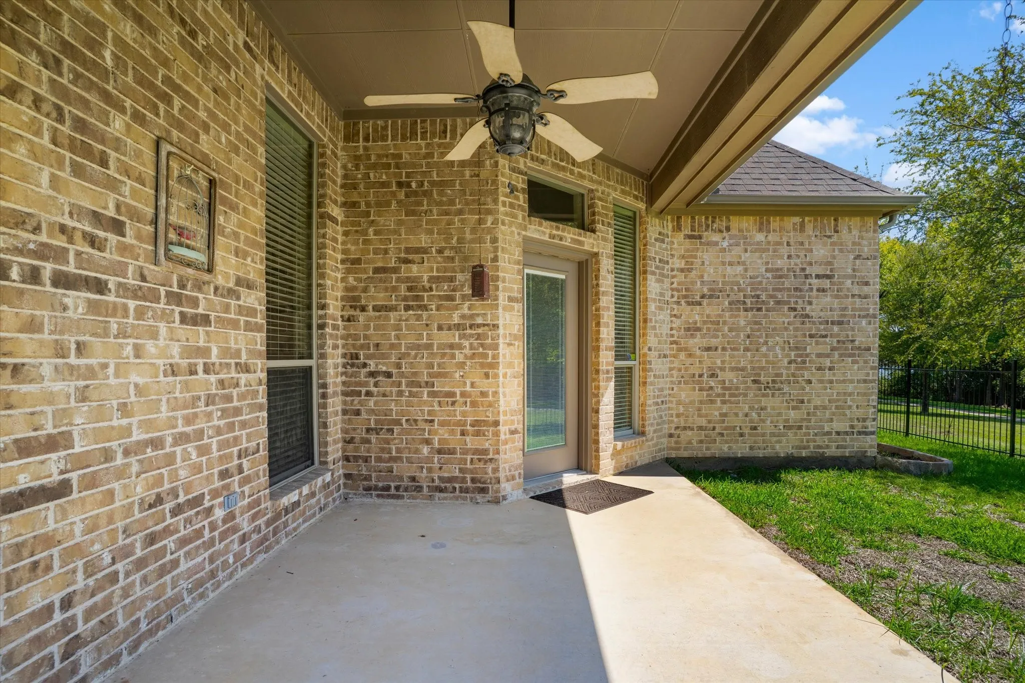 Single Family Residence For Sale in Tarrant County , 9300 Wood Duck Drive, Fort Worth, Texas 76118, 4 Bedroom, 4 Bathroom, 3 Garage spaces, 3,115 Sqft, built in 2009, mls#21383697, Real Estate Agent in Fort Worth, Homes For Sale in Tarrant county, Homes For Sale in Fort Worth, Realtor in Fort Worth Texas, Real Estate Brokerage Independent Realty Texas, Luminita Cordes Realtor