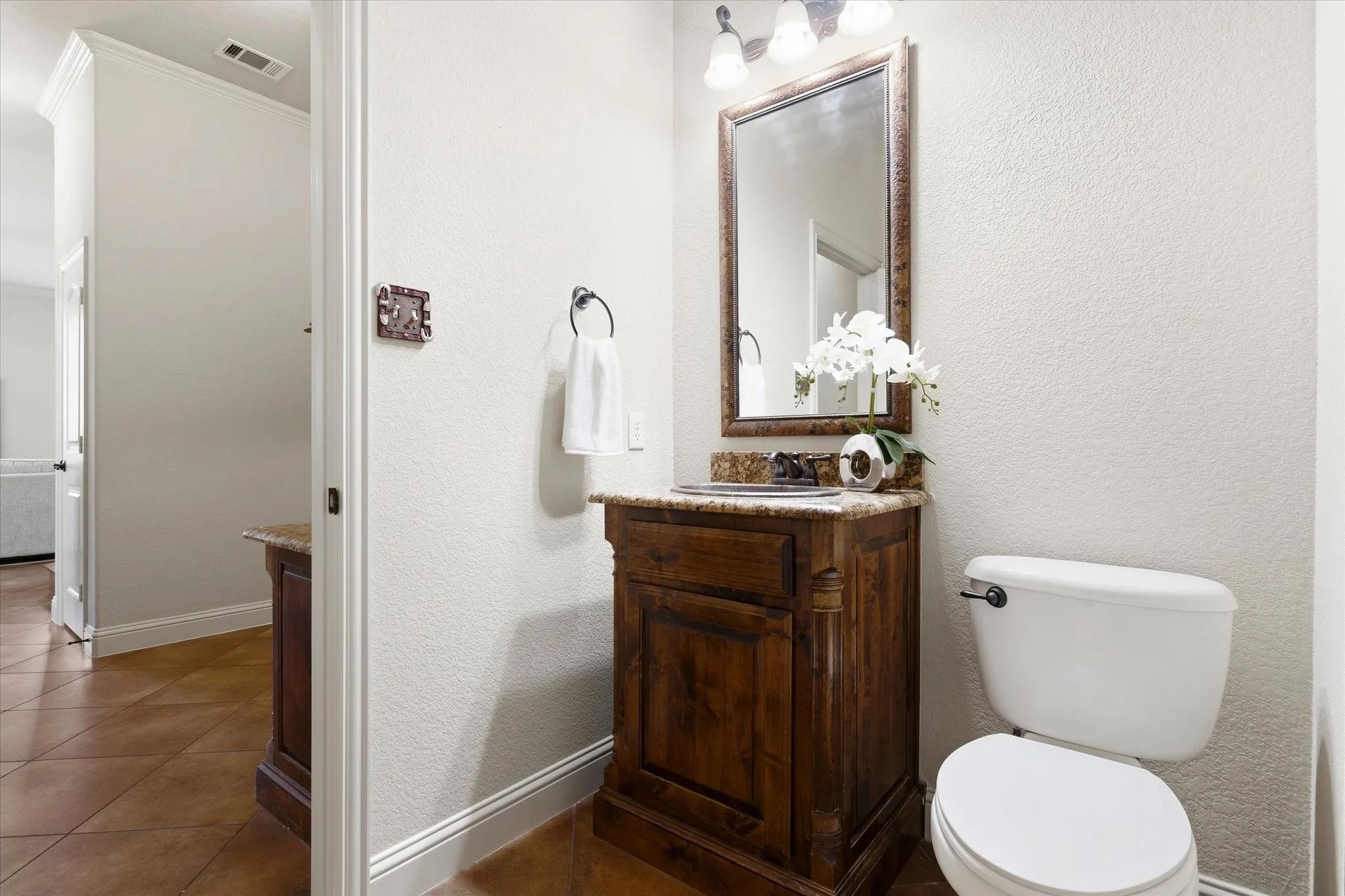 Single Family Residence For Sale in Tarrant County , 9300 Wood Duck Drive, Fort Worth, Texas 76118, 4 Bedroom, 4 Bathroom, 3 Garage spaces, 3,115 Sqft, built in 2009, mls#21383697, Real Estate Agent in Fort Worth, Homes For Sale in Tarrant county, Homes For Sale in Fort Worth, Realtor in Fort Worth Texas, Real Estate Brokerage Independent Realty Texas, Luminita Cordes Realtor