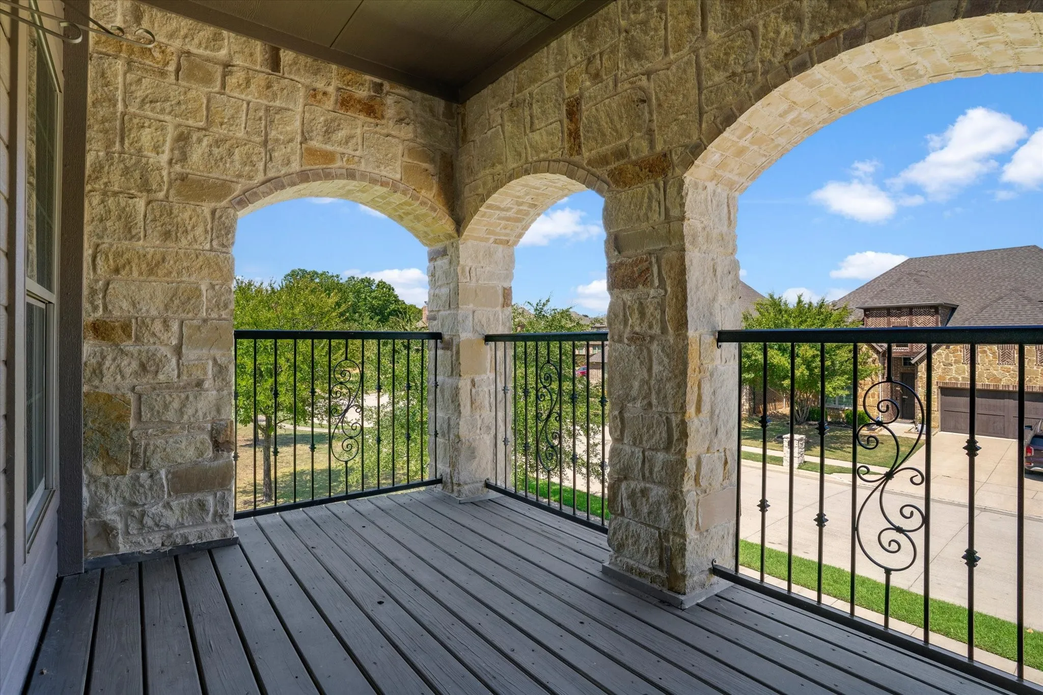 Single Family Residence For Sale in Tarrant County , 9300 Wood Duck Drive, Fort Worth, Texas 76118, 4 Bedroom, 4 Bathroom, 3 Garage spaces, 3,115 Sqft, built in 2009, mls#21383697, Real Estate Agent in Fort Worth, Homes For Sale in Tarrant county, Homes For Sale in Fort Worth, Realtor in Fort Worth Texas, Real Estate Brokerage Independent Realty Texas, Luminita Cordes Realtor