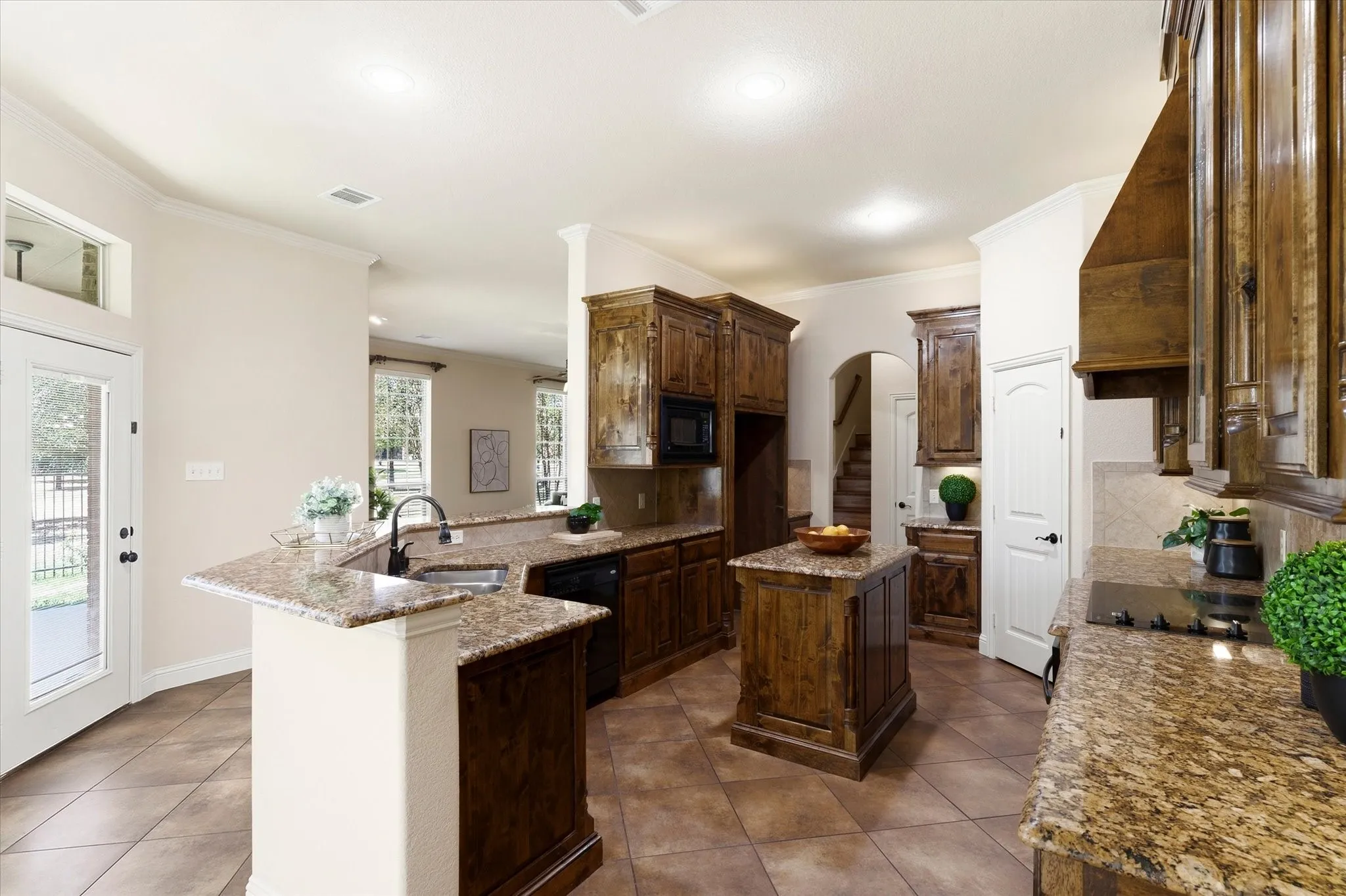 Single Family Residence For Sale in Tarrant County , 9300 Wood Duck Drive, Fort Worth, Texas 76118, 4 Bedroom, 4 Bathroom, 3 Garage spaces, 3,115 Sqft, built in 2009, mls#21383697, Real Estate Agent in Fort Worth, Homes For Sale in Tarrant county, Homes For Sale in Fort Worth, Realtor in Fort Worth Texas, Real Estate Brokerage Independent Realty Texas, Luminita Cordes Realtor