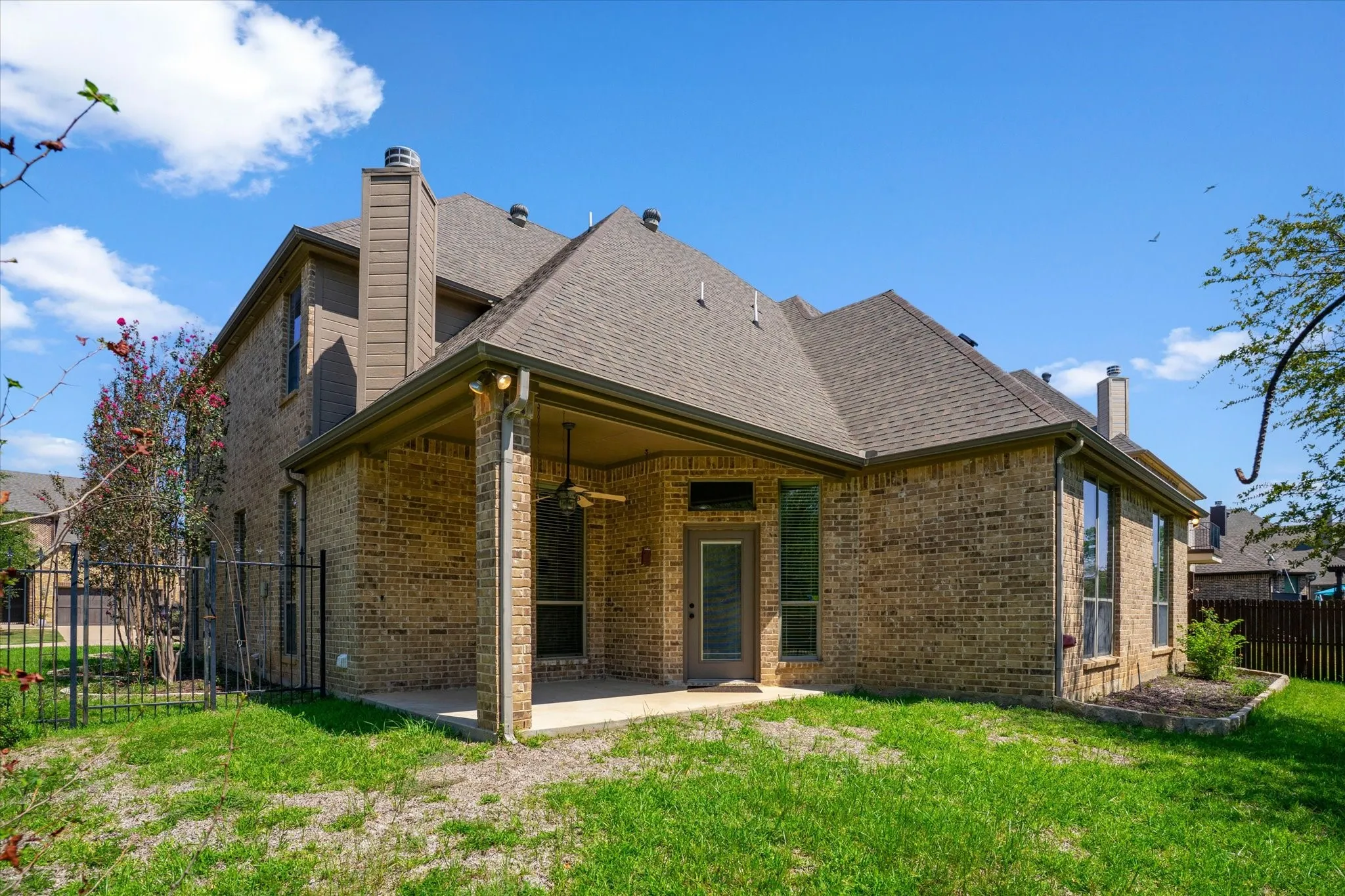 Single Family Residence For Sale in Tarrant County , 9300 Wood Duck Drive, Fort Worth, Texas 76118, 4 Bedroom, 4 Bathroom, 3 Garage spaces, 3,115 Sqft, built in 2009, mls#21383697, Real Estate Agent in Fort Worth, Homes For Sale in Tarrant county, Homes For Sale in Fort Worth, Realtor in Fort Worth Texas, Real Estate Brokerage Independent Realty Texas, Luminita Cordes Realtor