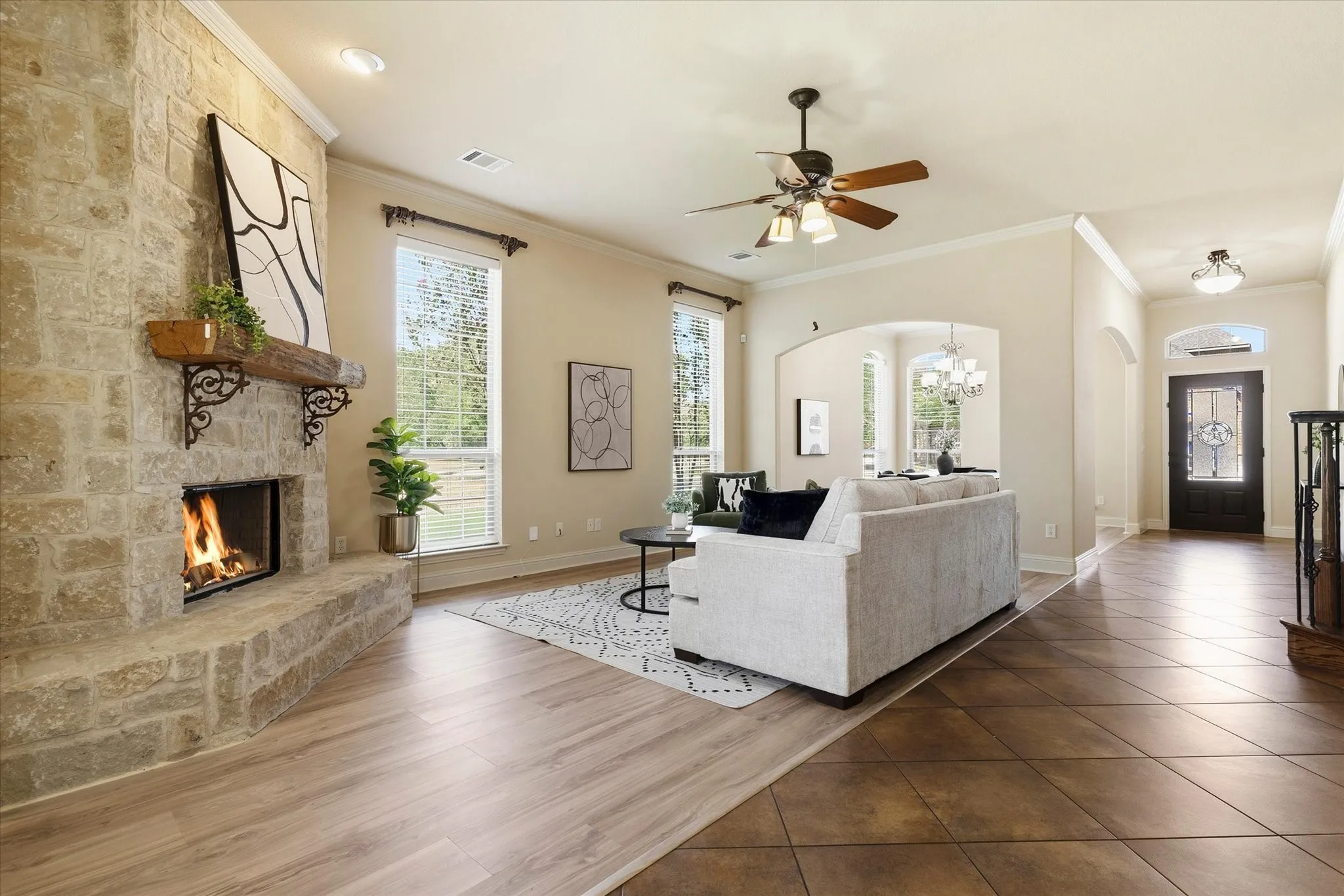 Single Family Residence For Sale in Tarrant County , 9300 Wood Duck Drive, Fort Worth, Texas 76118, 4 Bedroom, 4 Bathroom, 3 Garage spaces, 3,115 Sqft, built in 2009, mls#21383697, Real Estate Agent in Fort Worth, Homes For Sale in Tarrant county, Homes For Sale in Fort Worth, Realtor in Fort Worth Texas, Real Estate Brokerage Independent Realty Texas, Luminita Cordes Realtor