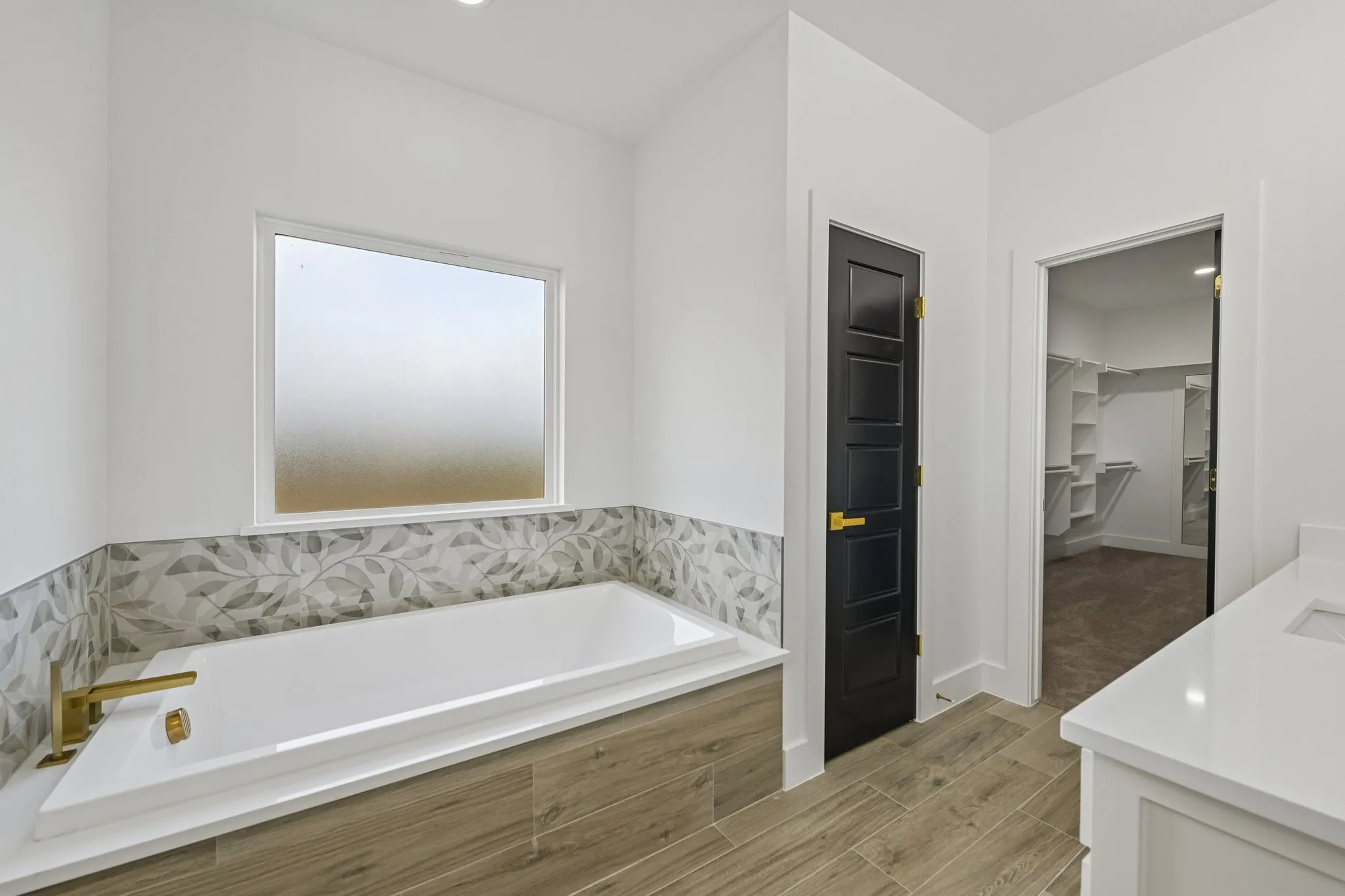 Single Family Residence For Sale in Johnson County , 6605 Buffalo Ridge Circle, Godley, Texas 76044, 4 Bedroom, 3 Bathroom, 2 Garage spaces, 2,378 Sqft, built in 2024, mls#21384759, Real Estate Agent in Godley, Homes For Sale in Johnson county, Homes For Sale in Godley, Realtor in Godley Texas, Real Estate Brokerage Independent Realty Texas, Luminita Cordes Realtor