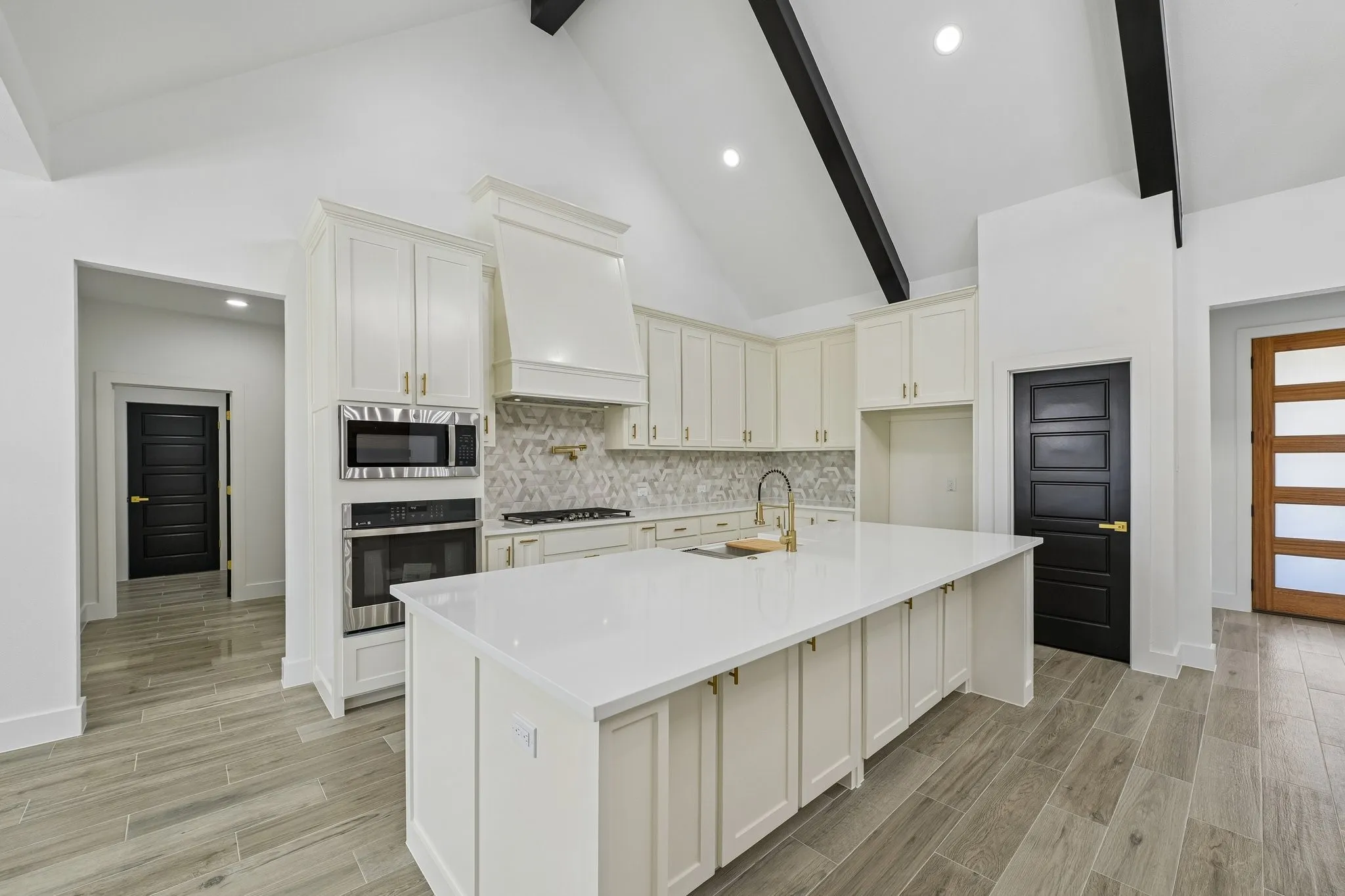 Single Family Residence For Sale in Johnson County , 6605 Buffalo Ridge Circle, Godley, Texas 76044, 4 Bedroom, 3 Bathroom, 2 Garage spaces, 2,378 Sqft, built in 2024, mls#21384759, Real Estate Agent in Godley, Homes For Sale in Johnson county, Homes For Sale in Godley, Realtor in Godley Texas, Real Estate Brokerage Independent Realty Texas, Luminita Cordes Realtor