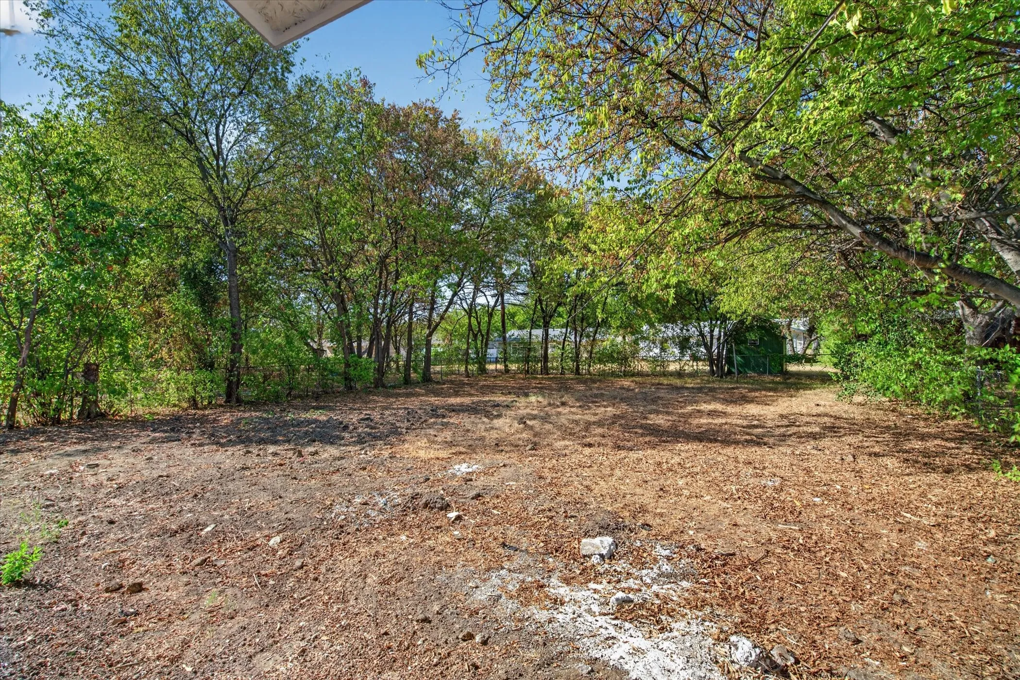 Single Family Residence For Rent in Johnson County , 537 NW King Street, Burleson, Texas 76028, 4 Bedroom, 2 Bathroom, Garage spaces, 1,398 Sqft, built in 1961, mls#21385709, Real Estate Agent in Burleson, Homes For Rent in Johnson county, Homes For Rent in Burleson, Realtor in Burleson Texas, Real Estate Brokerage Independent Realty Texas, Luminita Cordes Realtor
