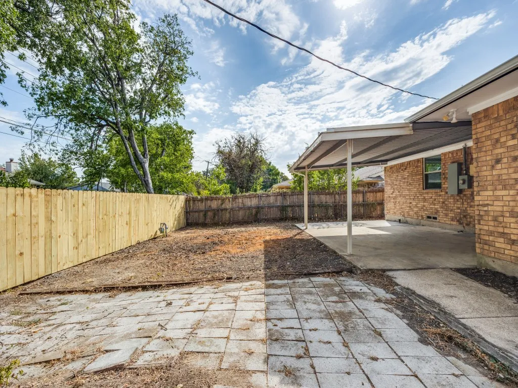 Single Family Residence For Sale in Dallas County , 1805 Bardfield Avenue, Garland, Texas 75041, 3 Bedroom, 2 Bathroom, 2 Garage spaces, 1,530 Sqft, built in 1965, mls#21383034, Real Estate Agent in Garland, Homes For Sale in Dallas county, Homes For Sale in Garland, Realtor in Garland Texas, Real Estate Brokerage Independent Realty Texas, Luminita Cordes Realtor