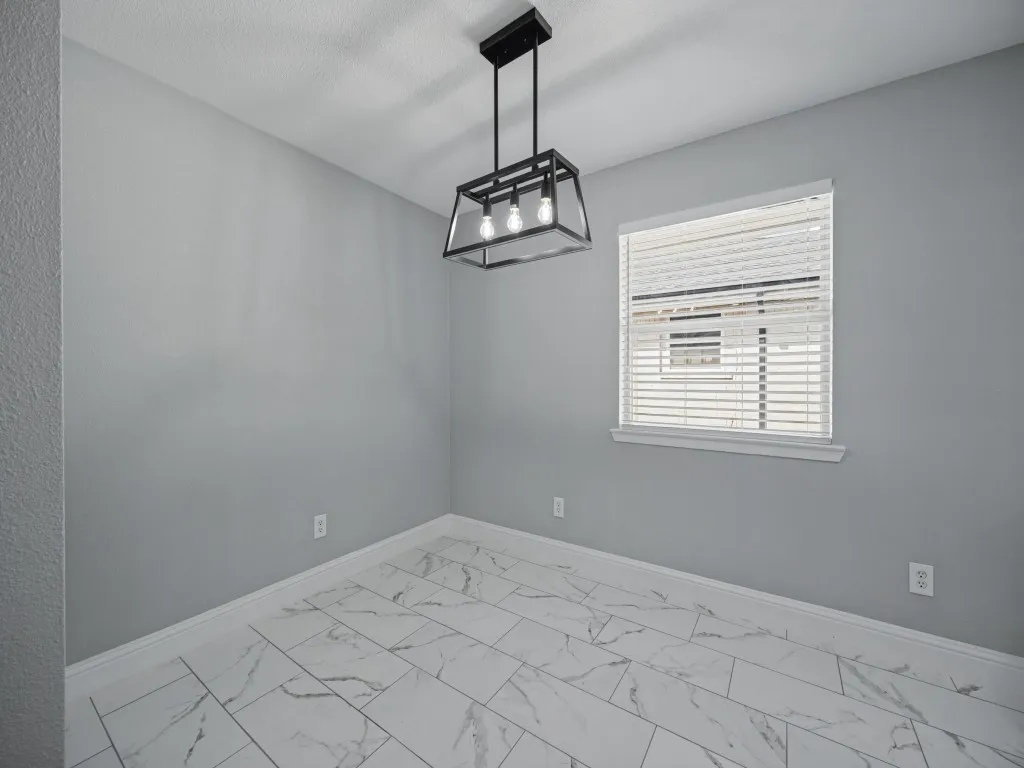 Single Family Residence For Sale in Dallas County , 1805 Bardfield Avenue, Garland, Texas 75041, 3 Bedroom, 2 Bathroom, 2 Garage spaces, 1,530 Sqft, built in 1965, mls#21383034, Real Estate Agent in Garland, Homes For Sale in Dallas county, Homes For Sale in Garland, Realtor in Garland Texas, Real Estate Brokerage Independent Realty Texas, Luminita Cordes Realtor