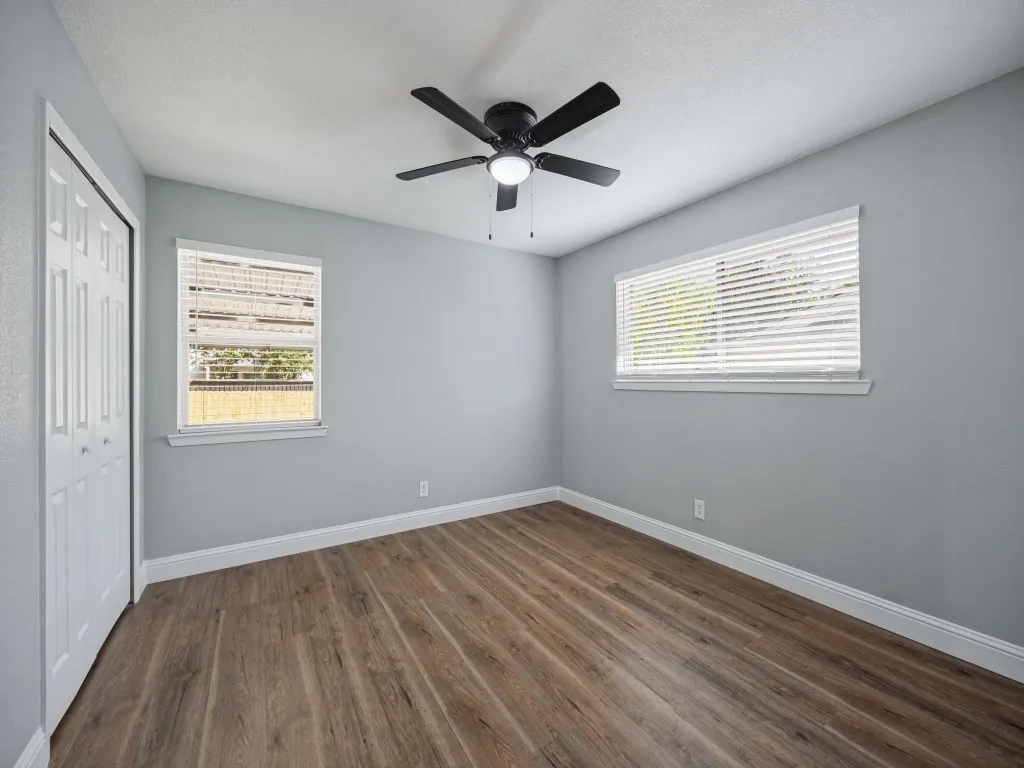 Single Family Residence For Sale in Dallas County , 1805 Bardfield Avenue, Garland, Texas 75041, 3 Bedroom, 2 Bathroom, 2 Garage spaces, 1,530 Sqft, built in 1965, mls#21383034, Real Estate Agent in Garland, Homes For Sale in Dallas county, Homes For Sale in Garland, Realtor in Garland Texas, Real Estate Brokerage Independent Realty Texas, Luminita Cordes Realtor